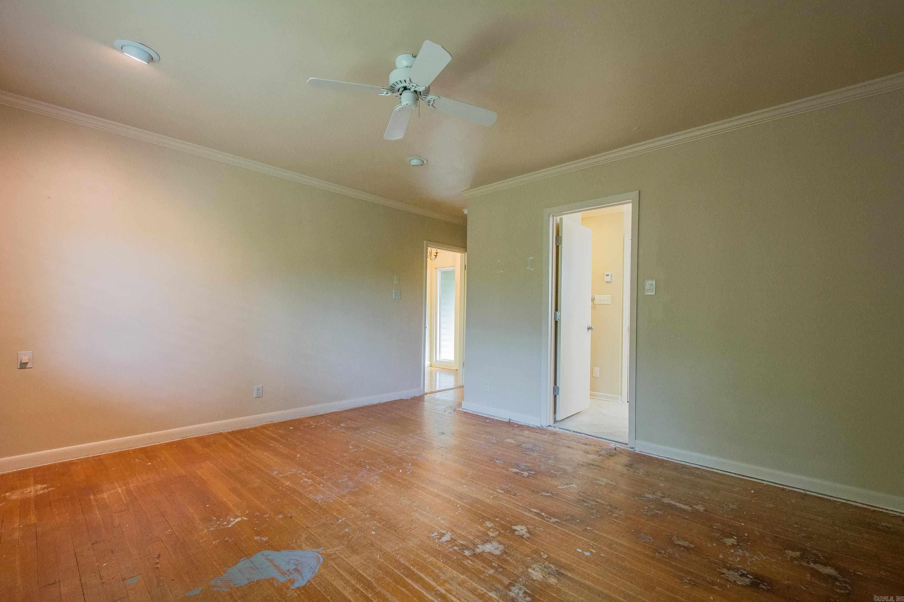 5540 N Grandview Street