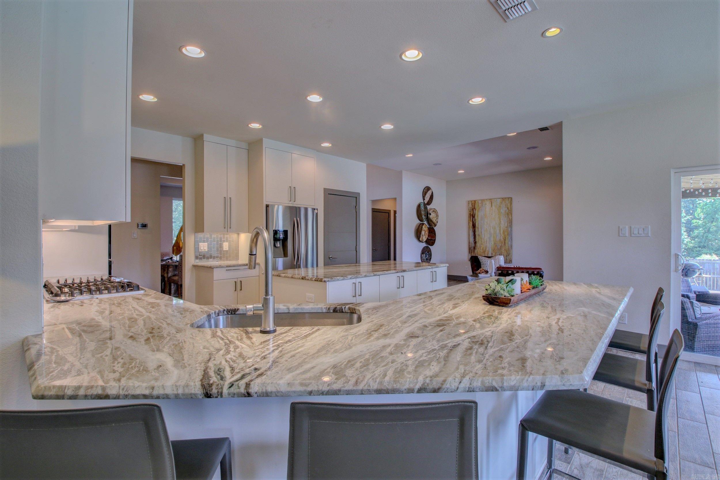 15 Cypress Lake Court