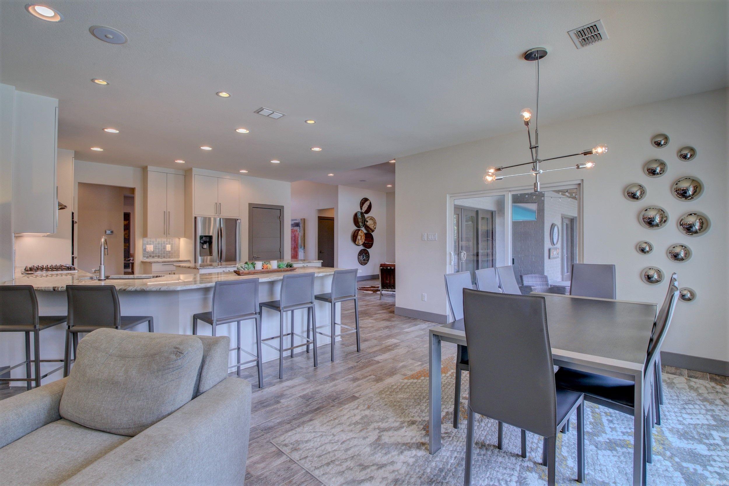 15 Cypress Lake Court