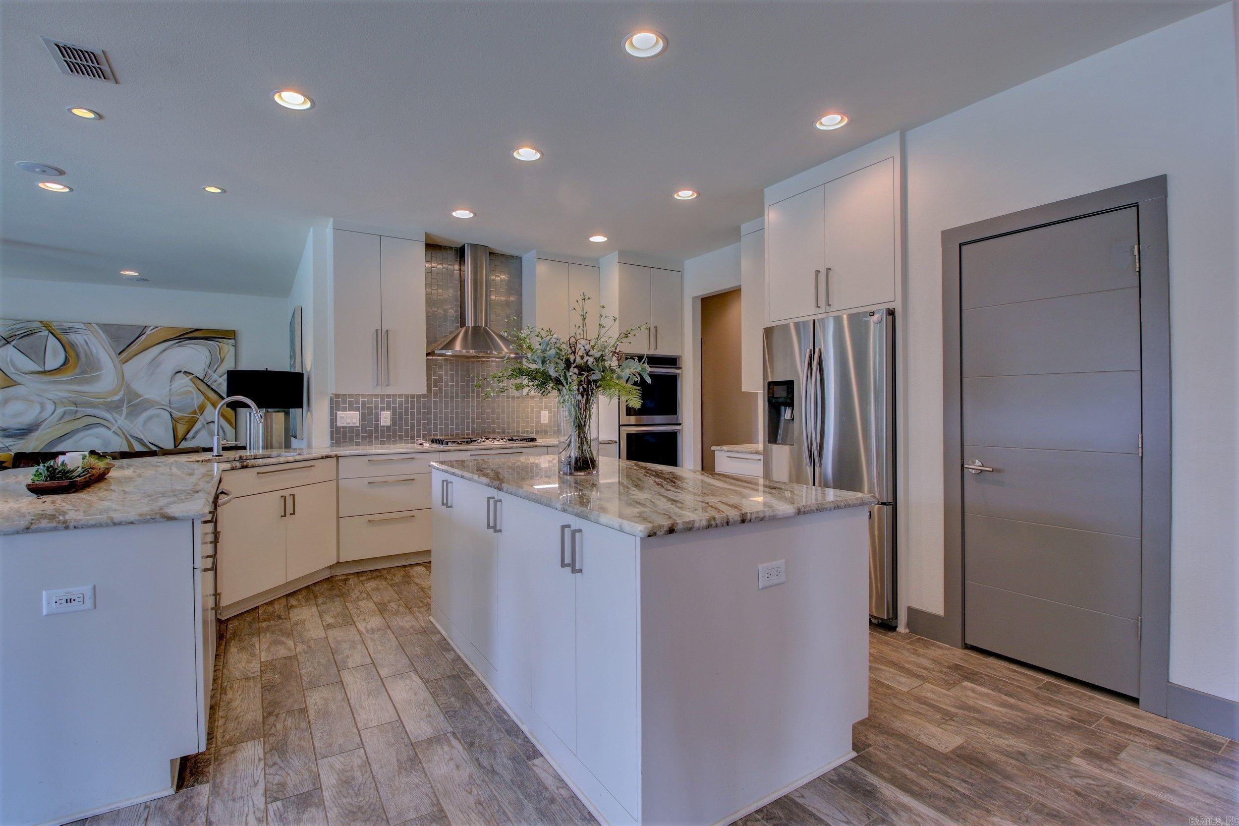 15 Cypress Lake Court