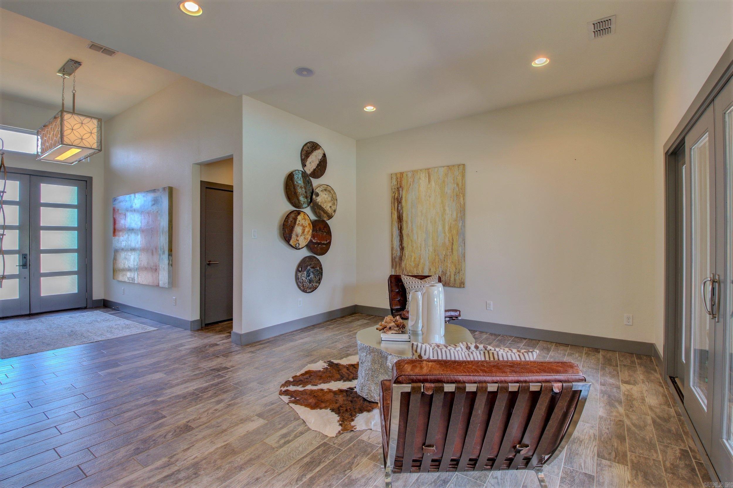 15 Cypress Lake Court