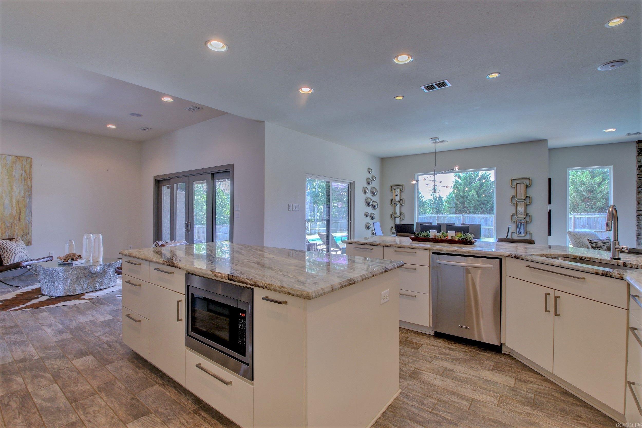 15 Cypress Lake Court