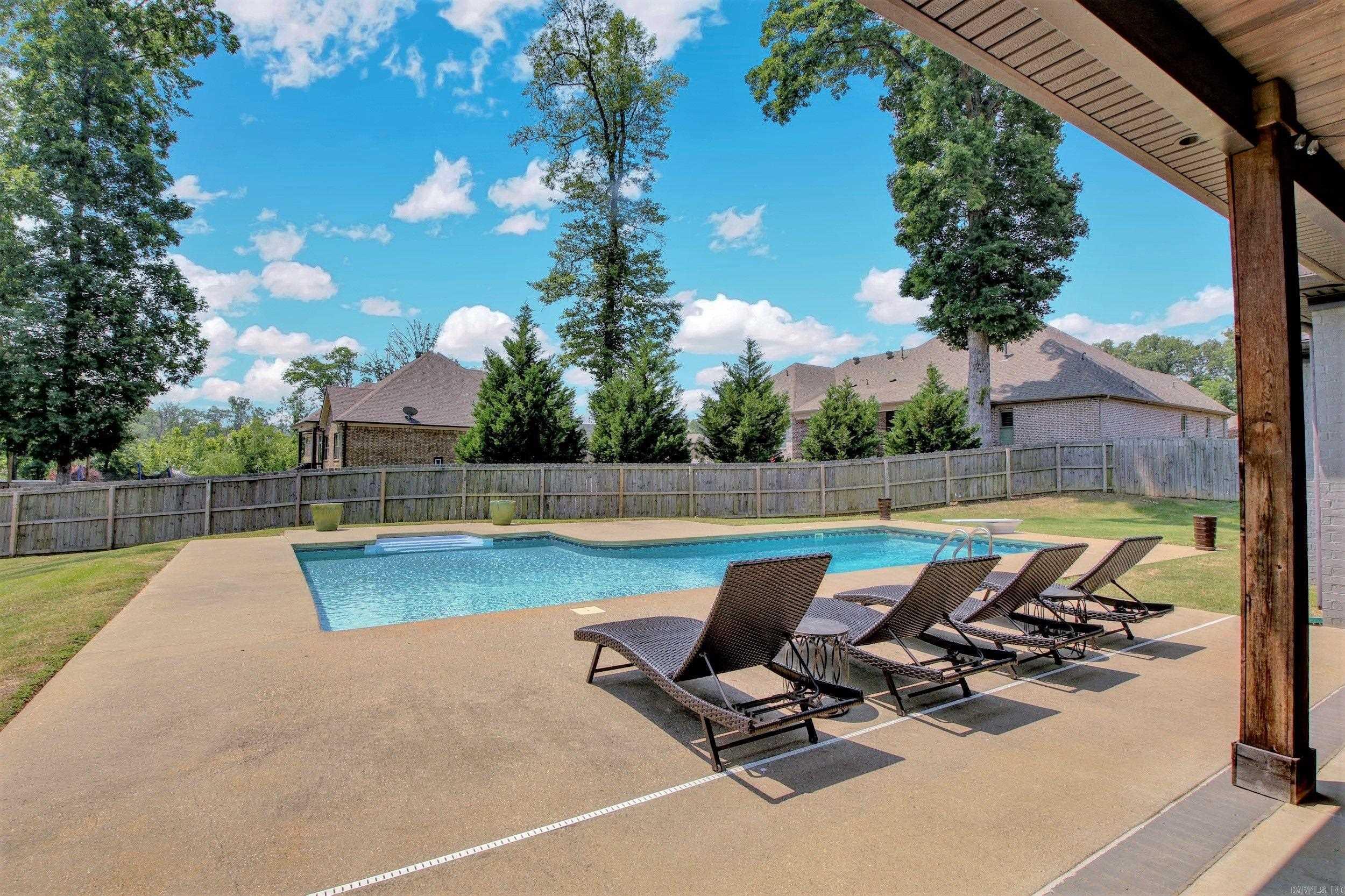 15 Cypress Lake Court