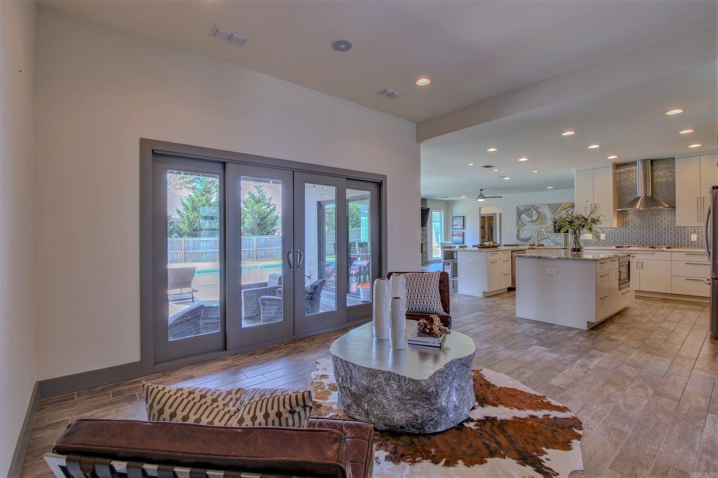 15 Cypress Lake Court