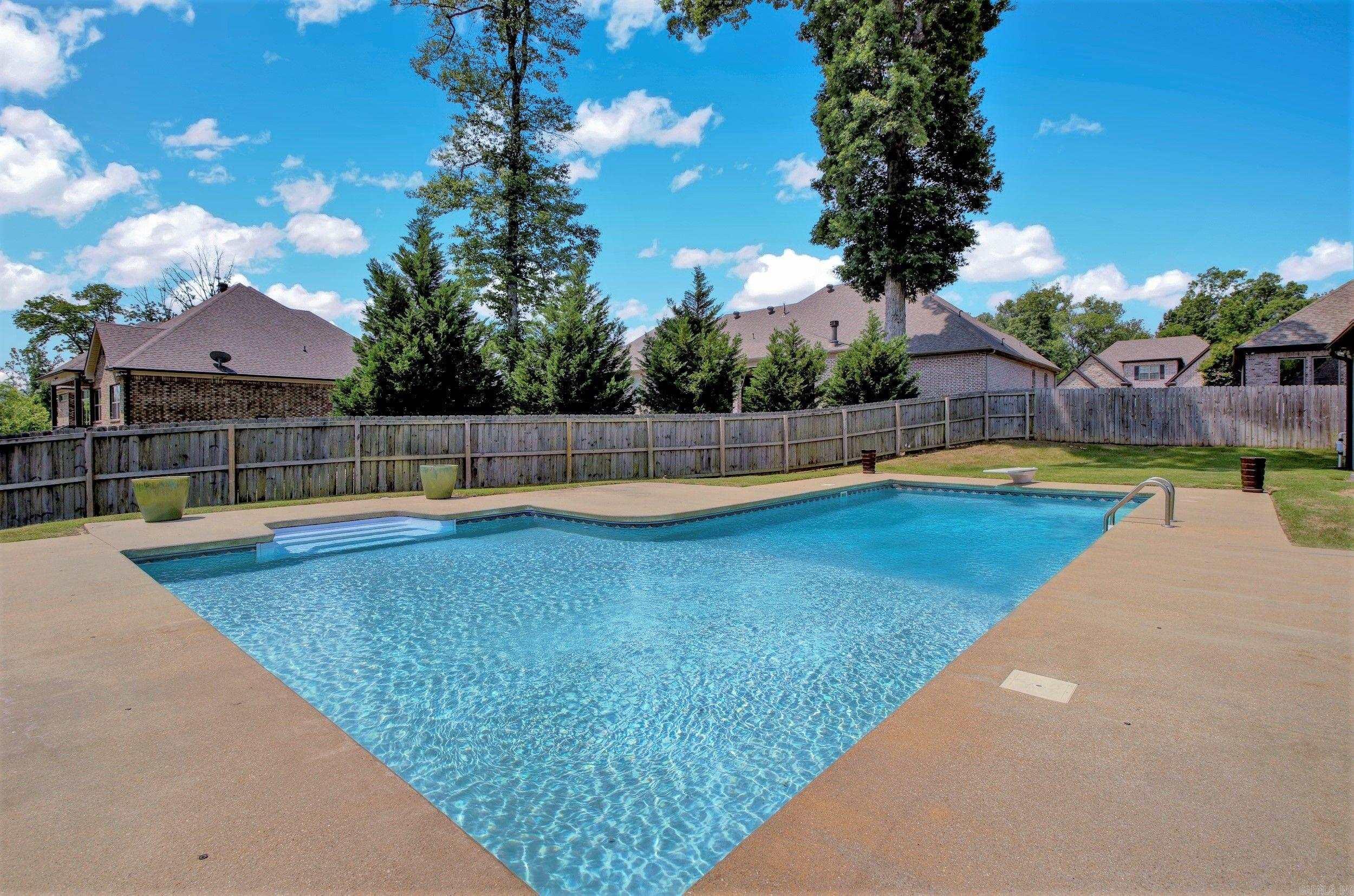 15 Cypress Lake Court