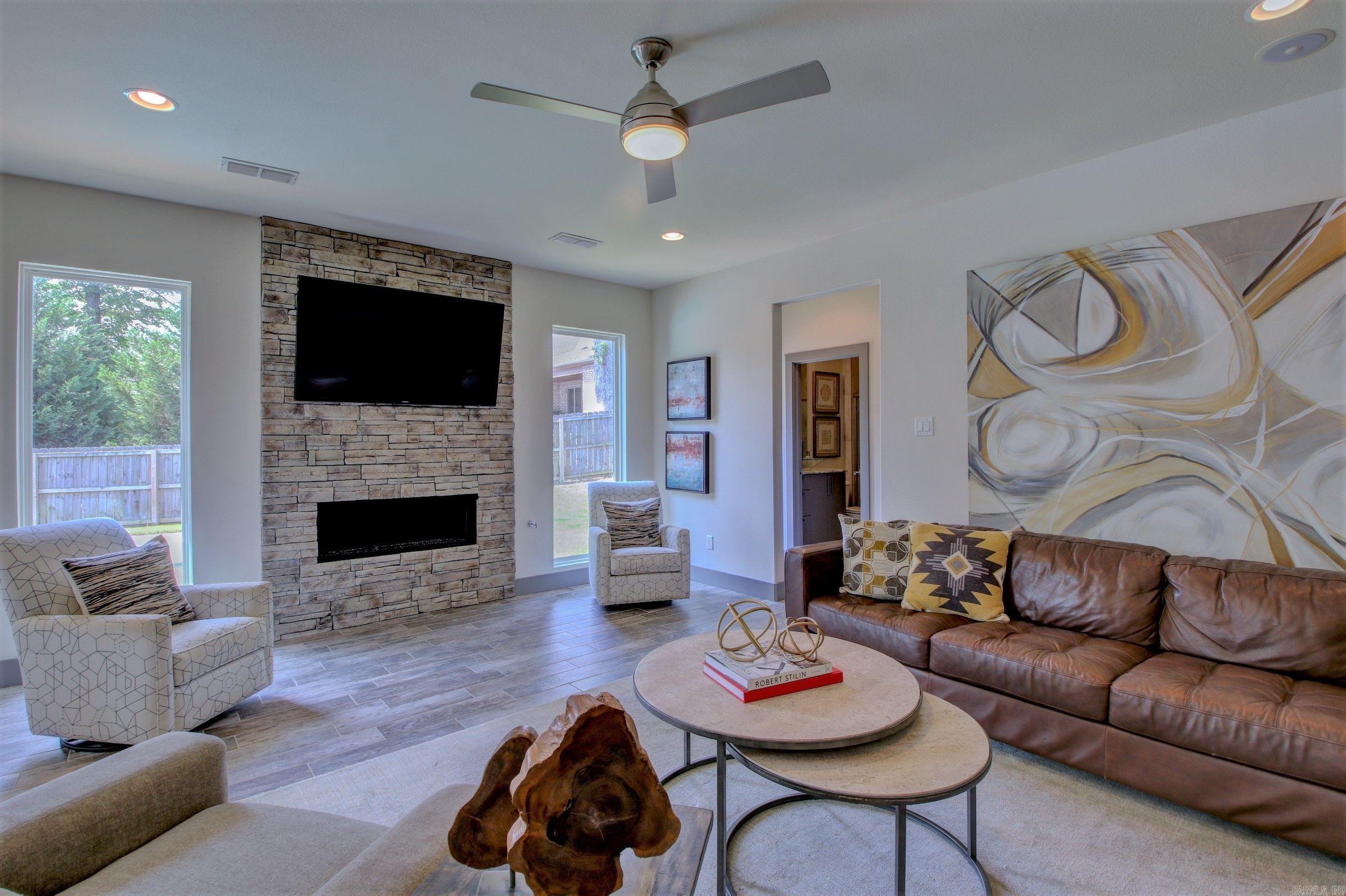 15 Cypress Lake Court