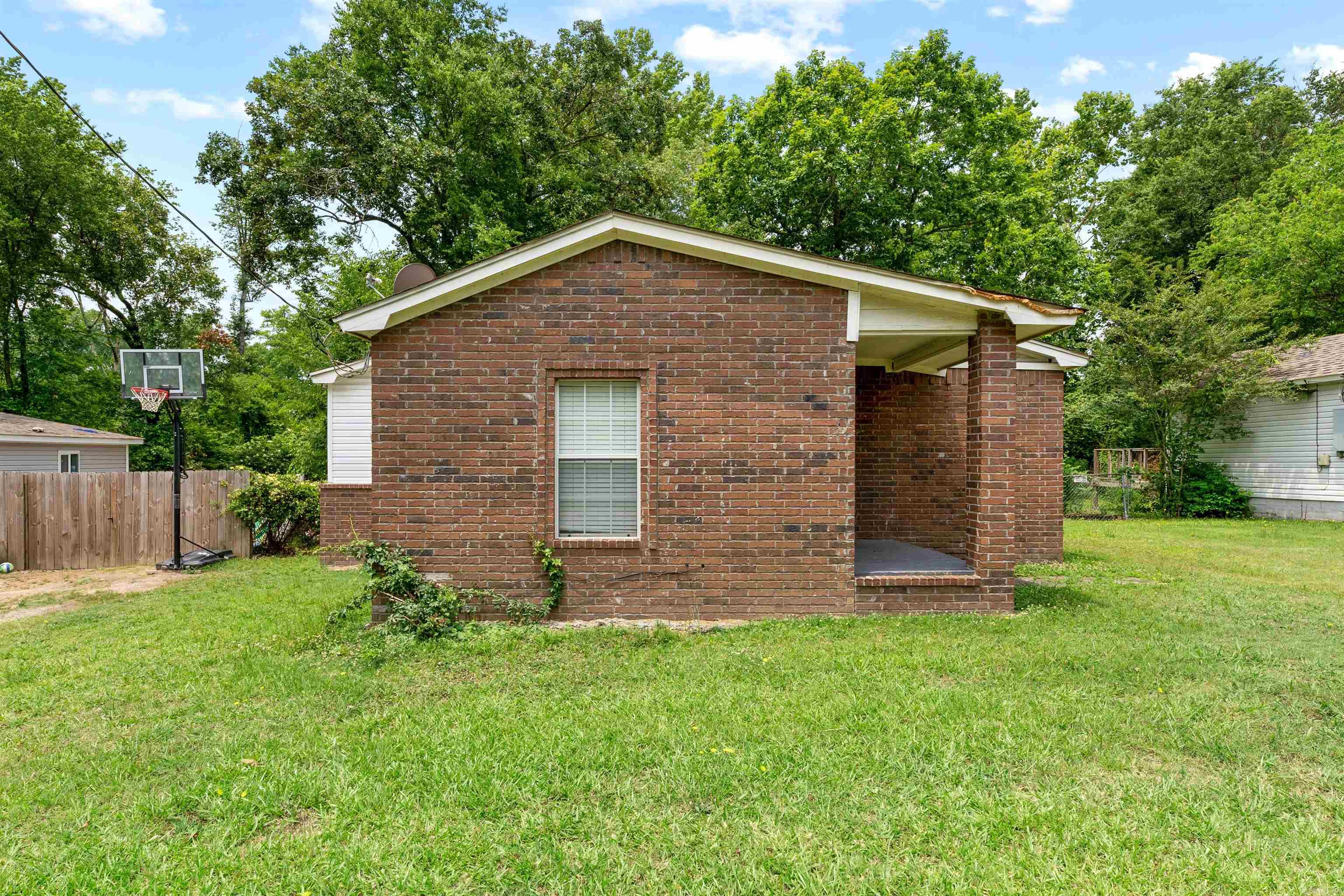 4300 Marsh Road