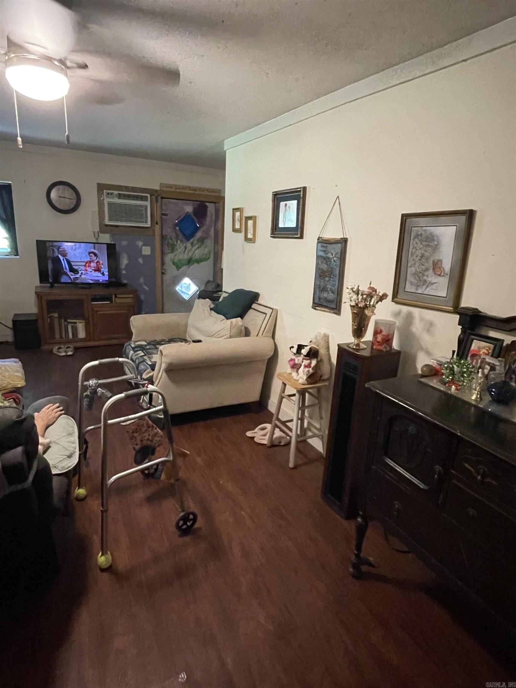 217 Griffith Loop