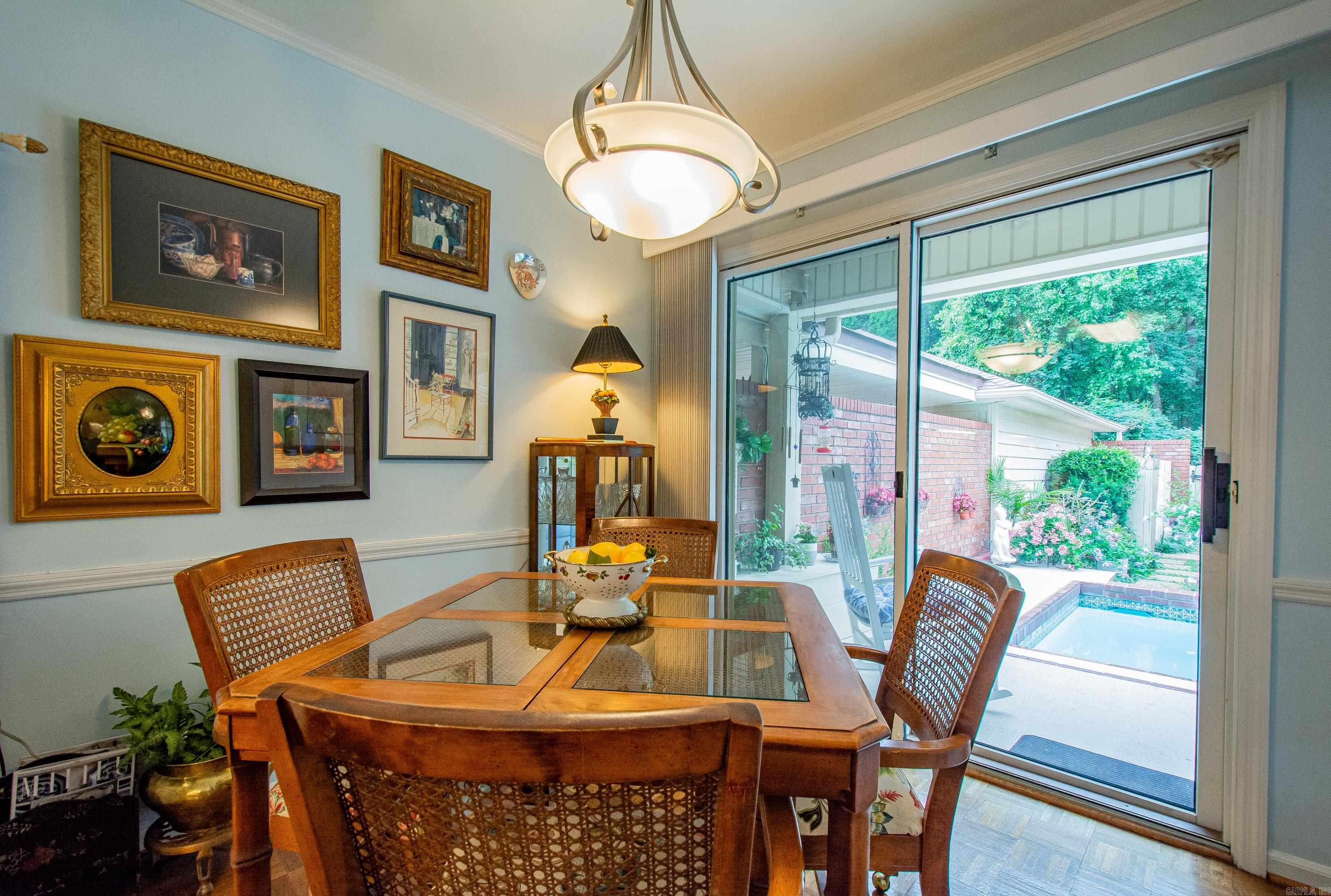 707 Pleasant Valley Drive