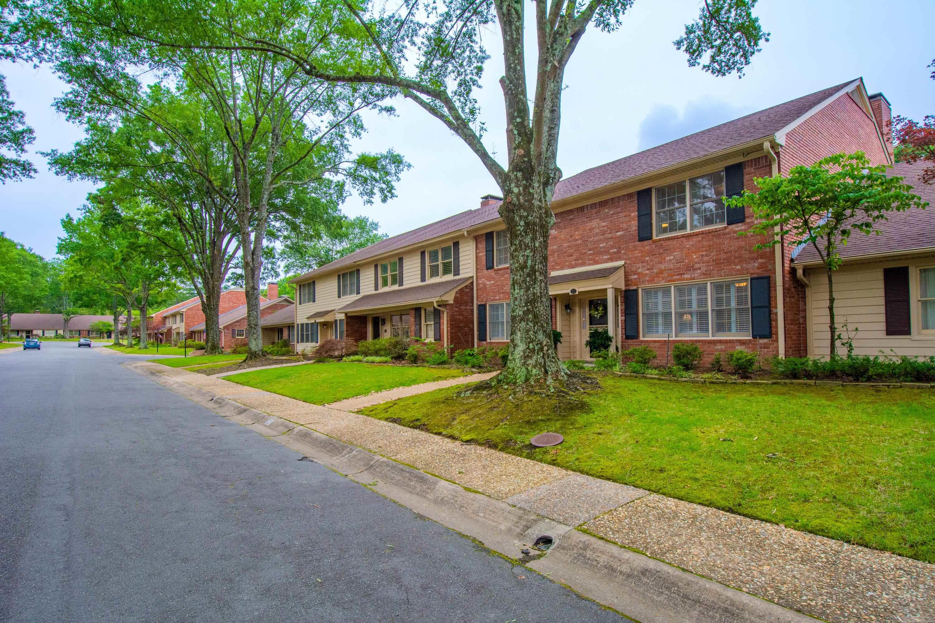 707 Pleasant Valley Drive