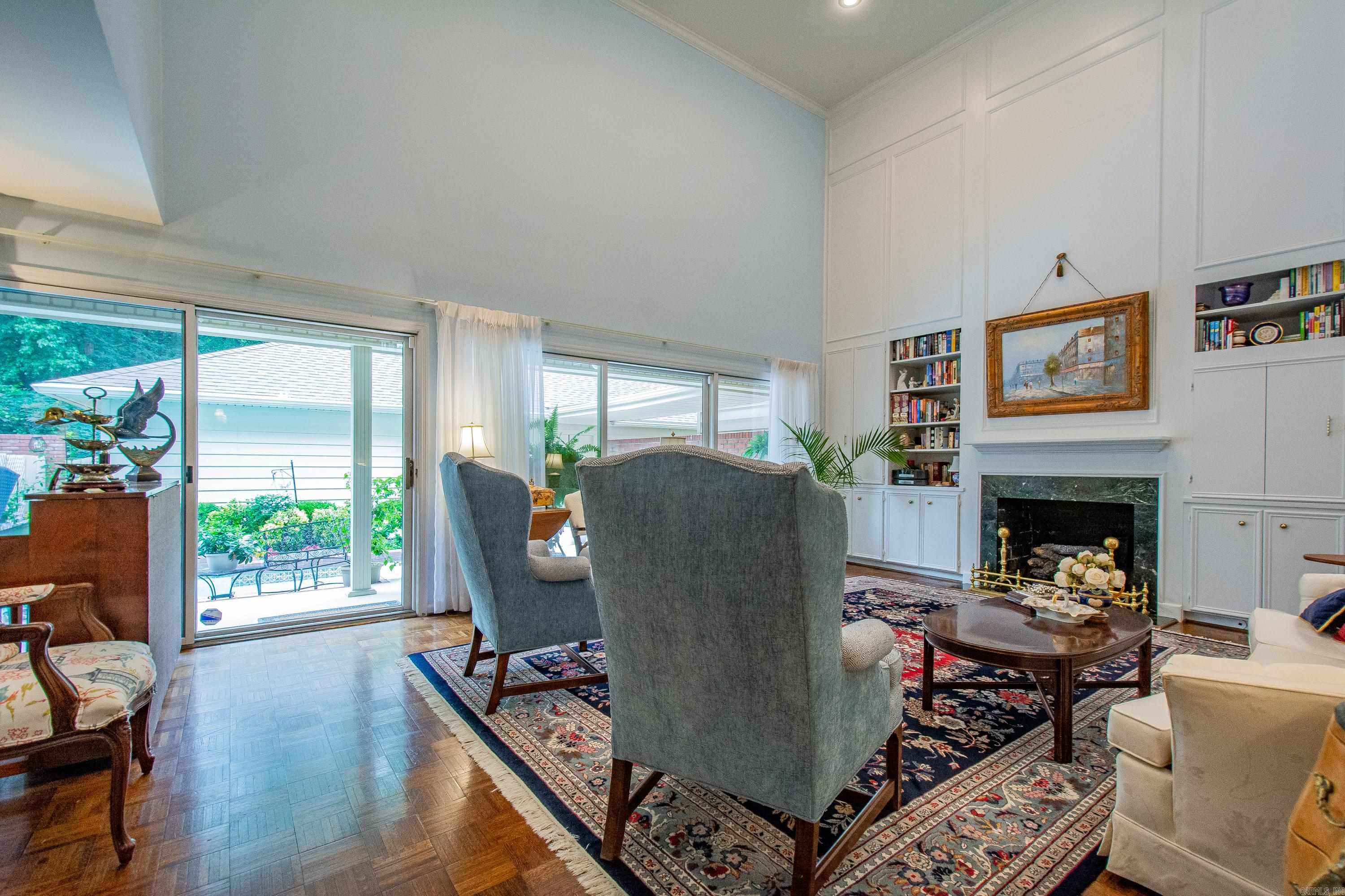 707 Pleasant Valley Drive
