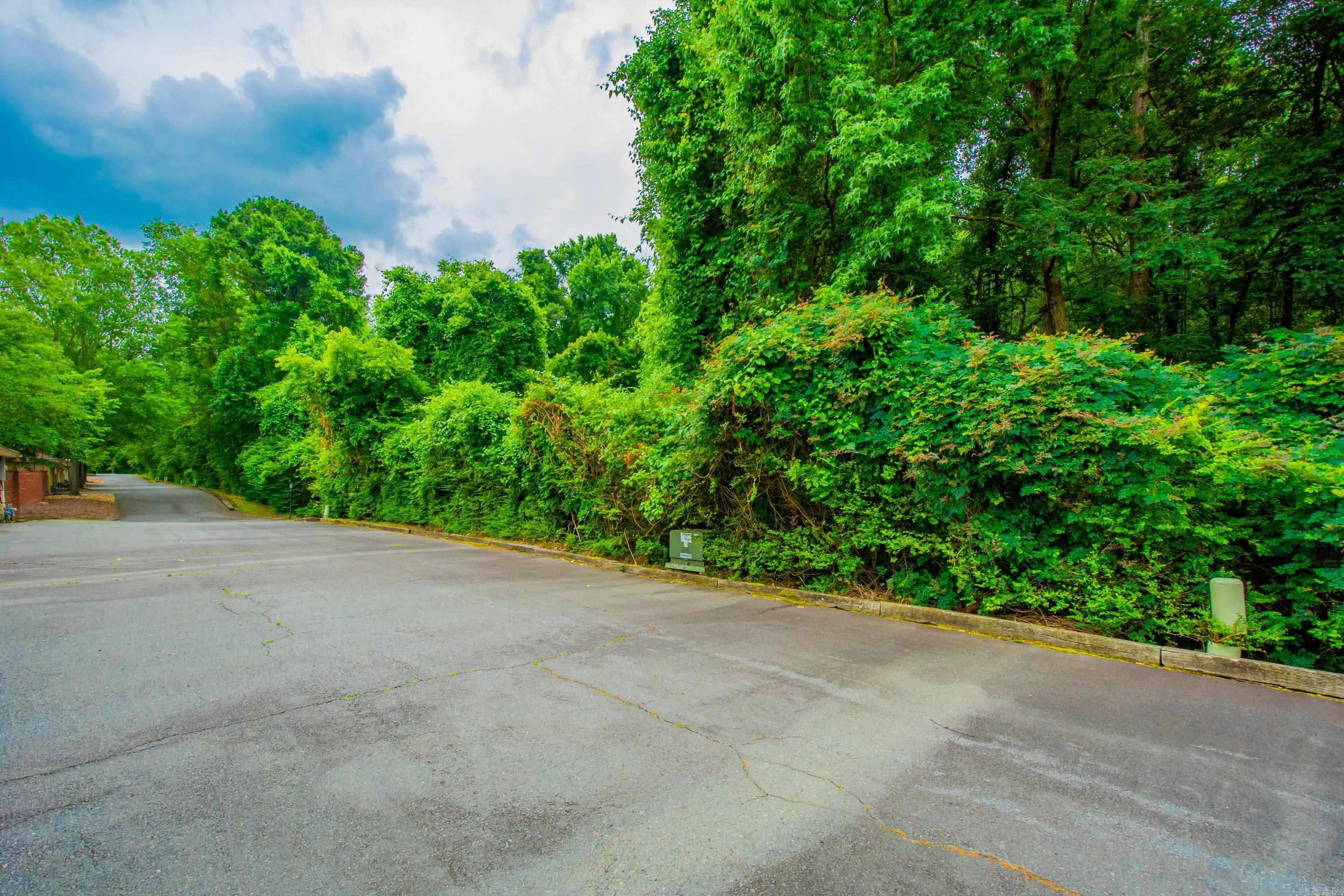 707 Pleasant Valley Drive