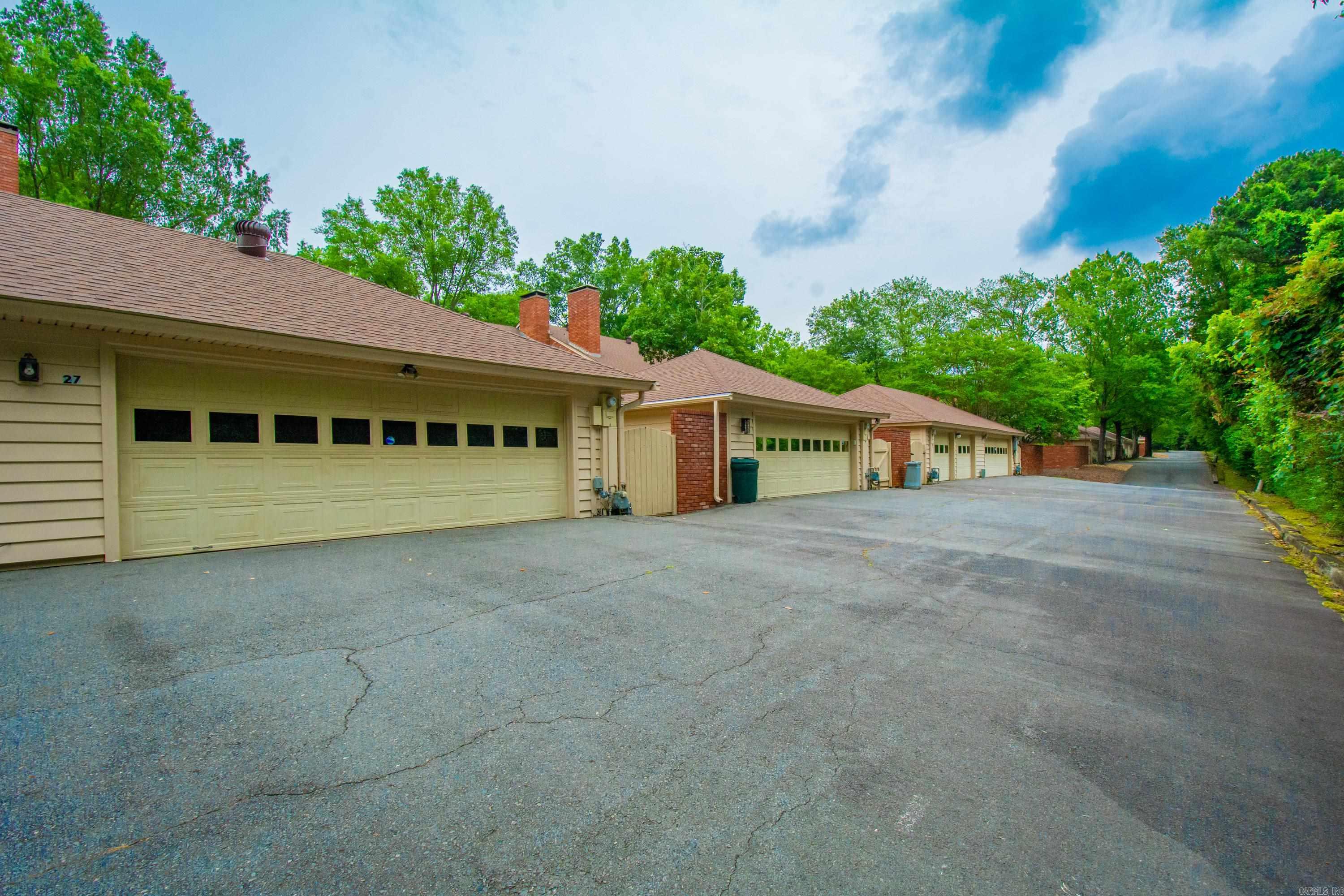 707 Pleasant Valley Drive
