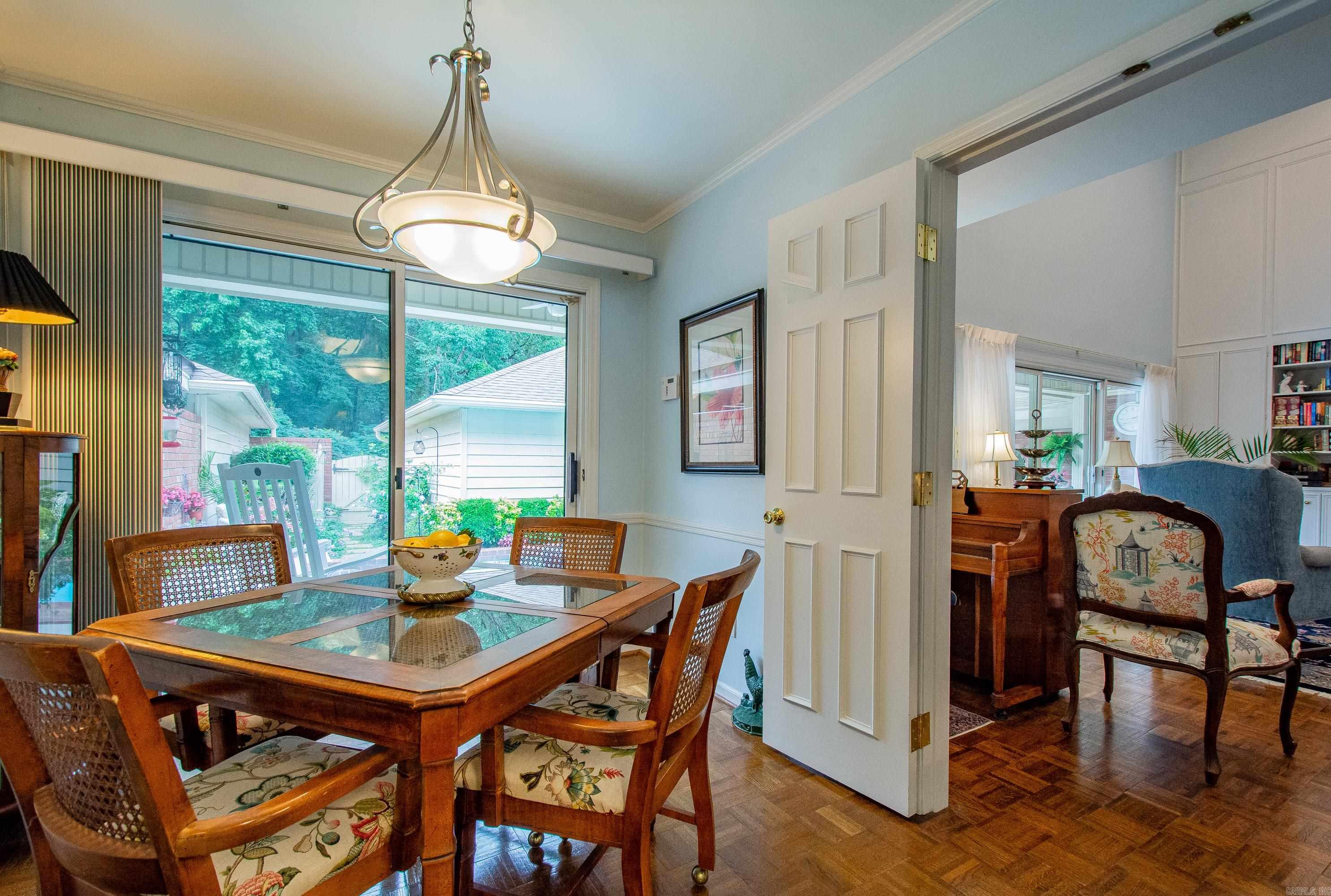 707 Pleasant Valley Drive