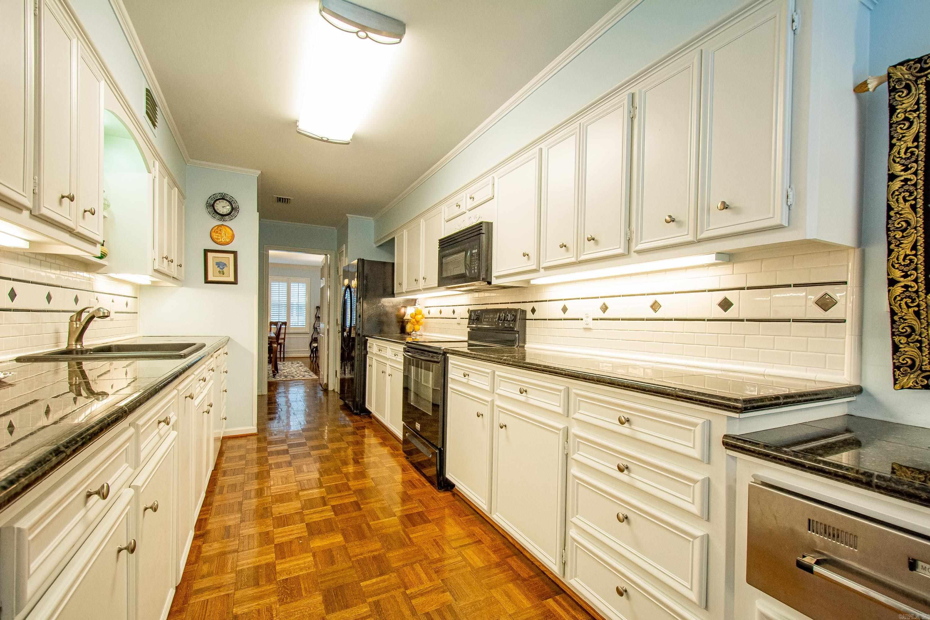 707 Pleasant Valley Drive