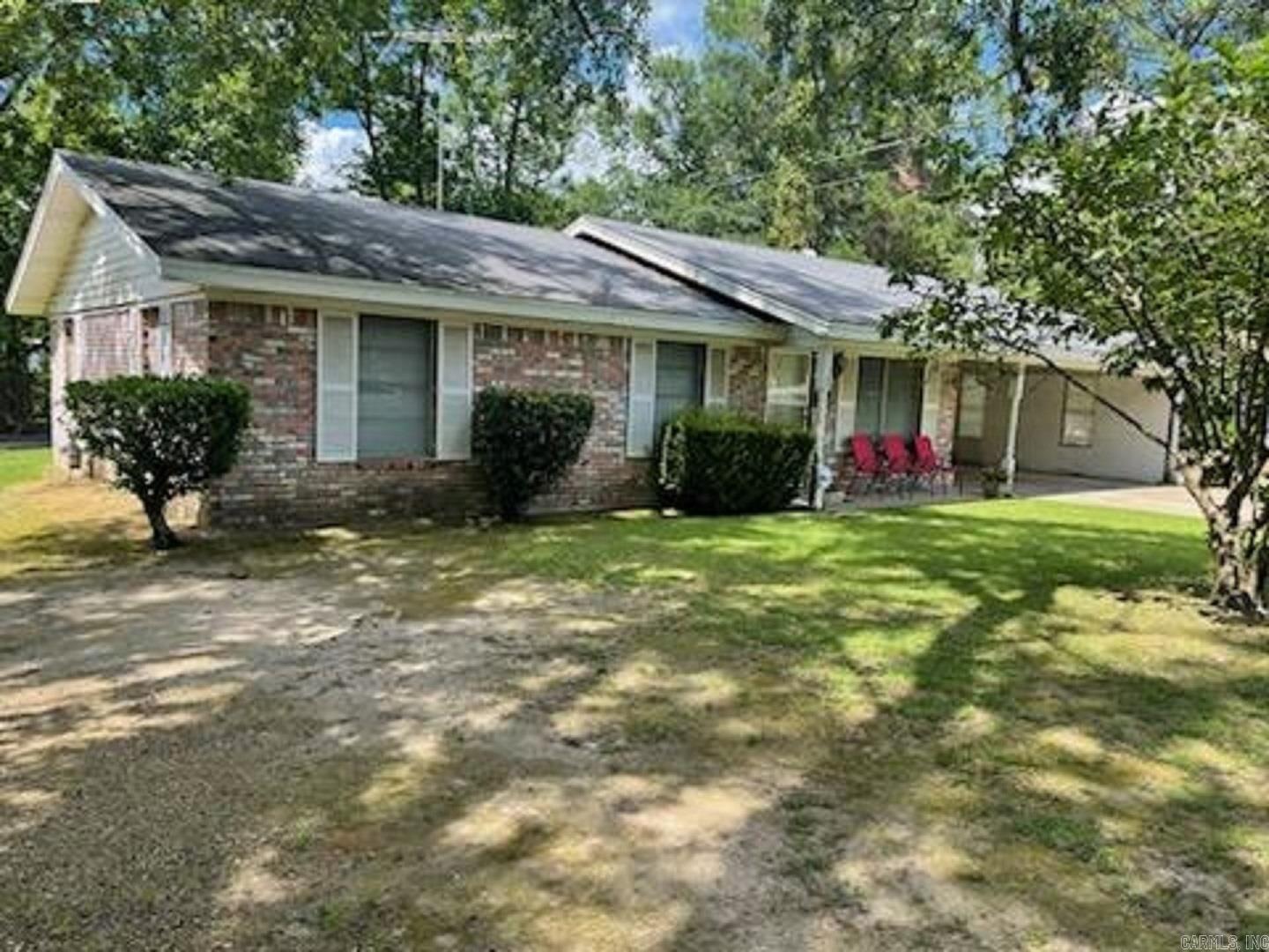 1100 Abernathy Street