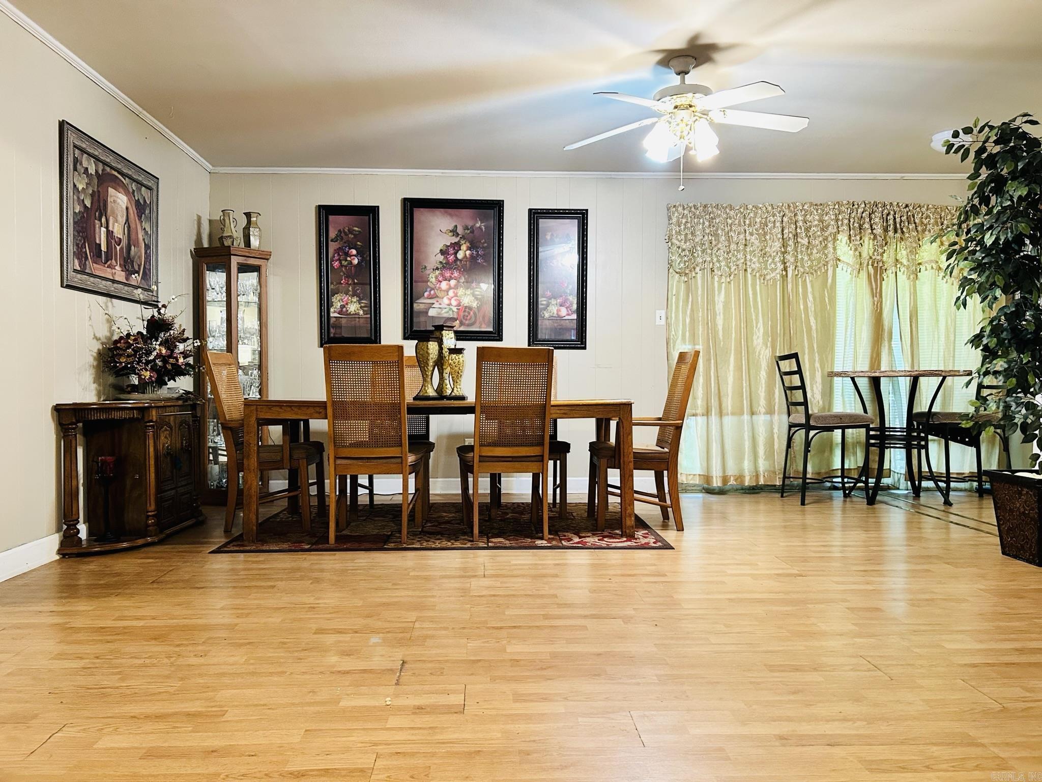 1100 Abernathy Street