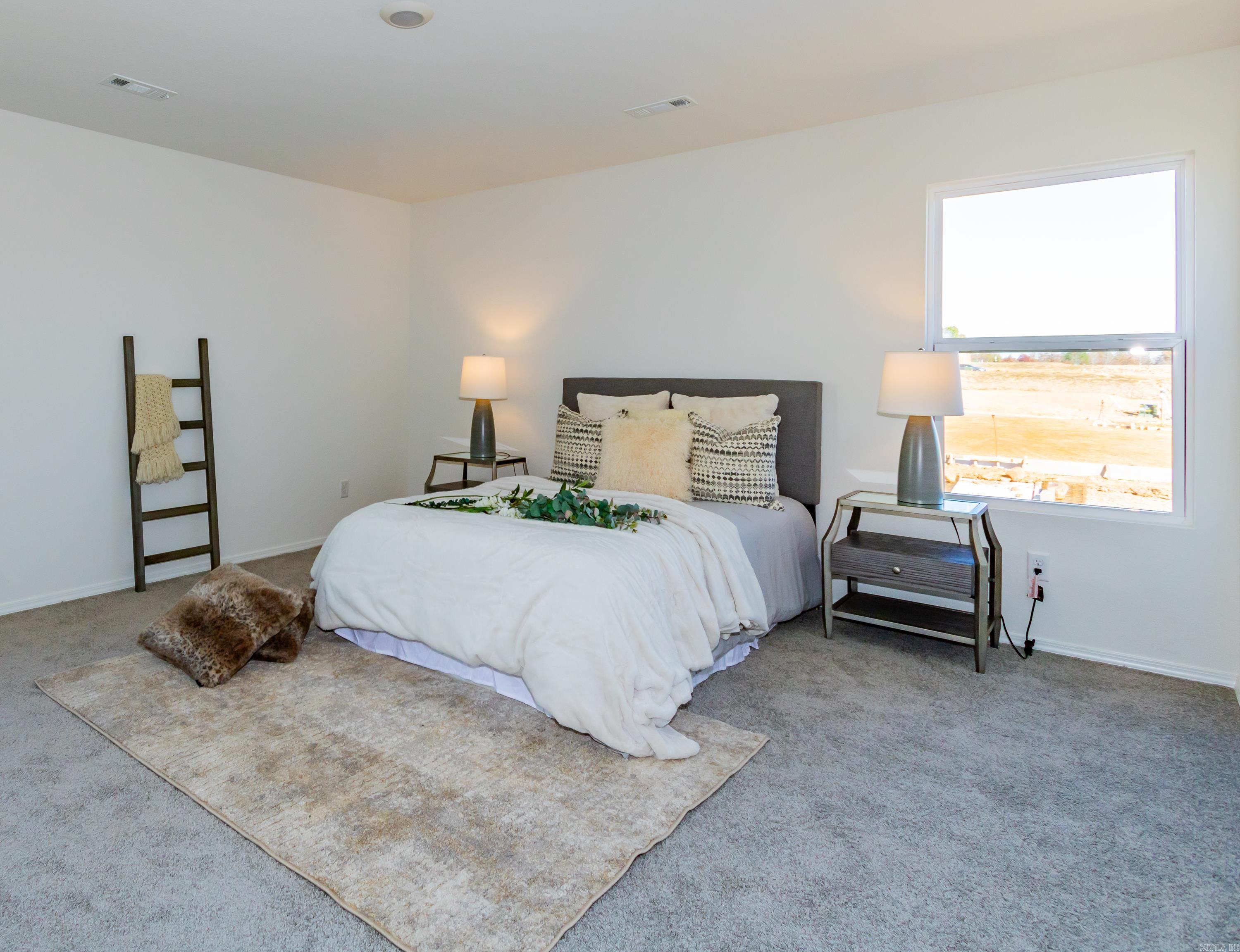 5136 Red Fox Trail