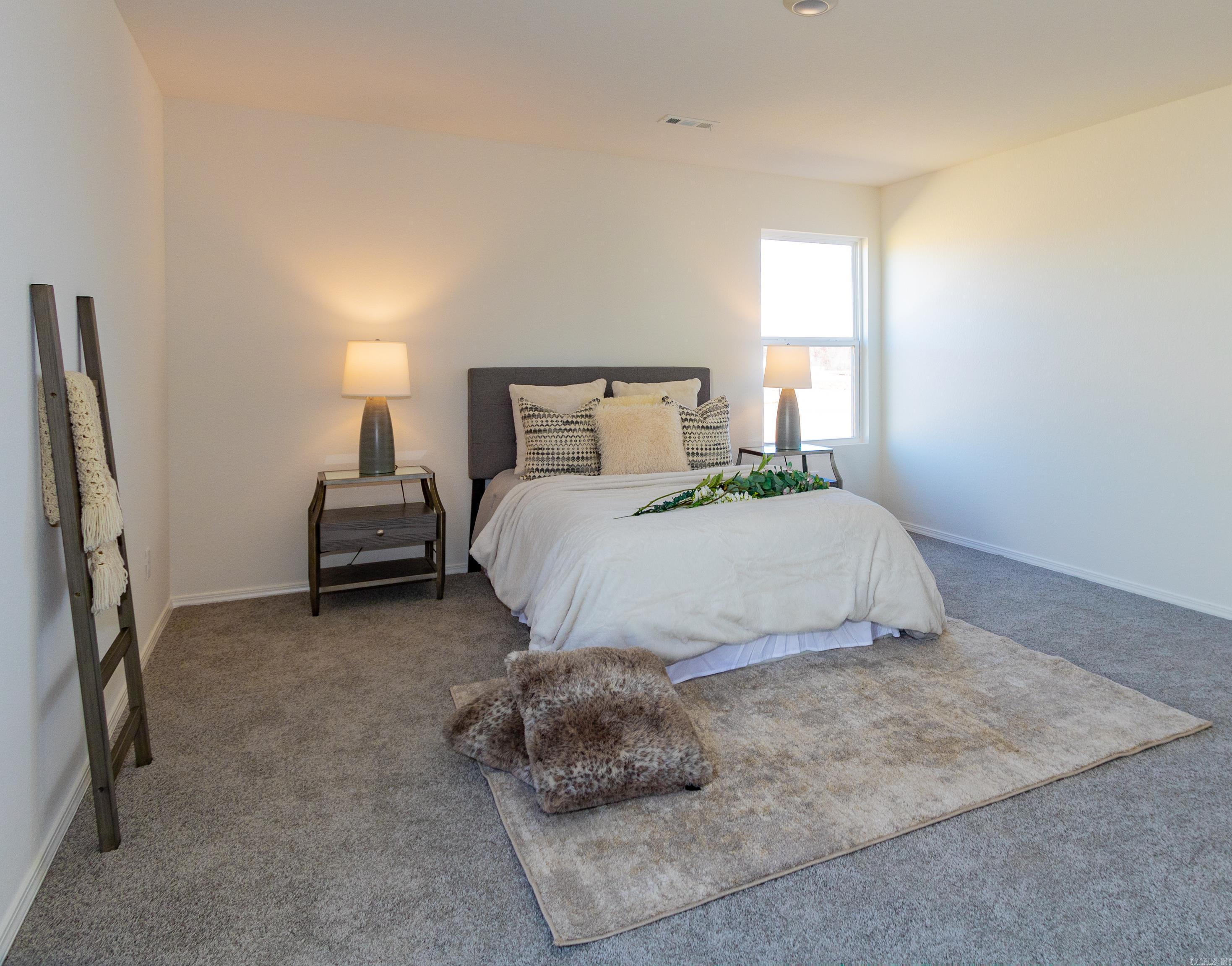 5136 Red Fox Trail