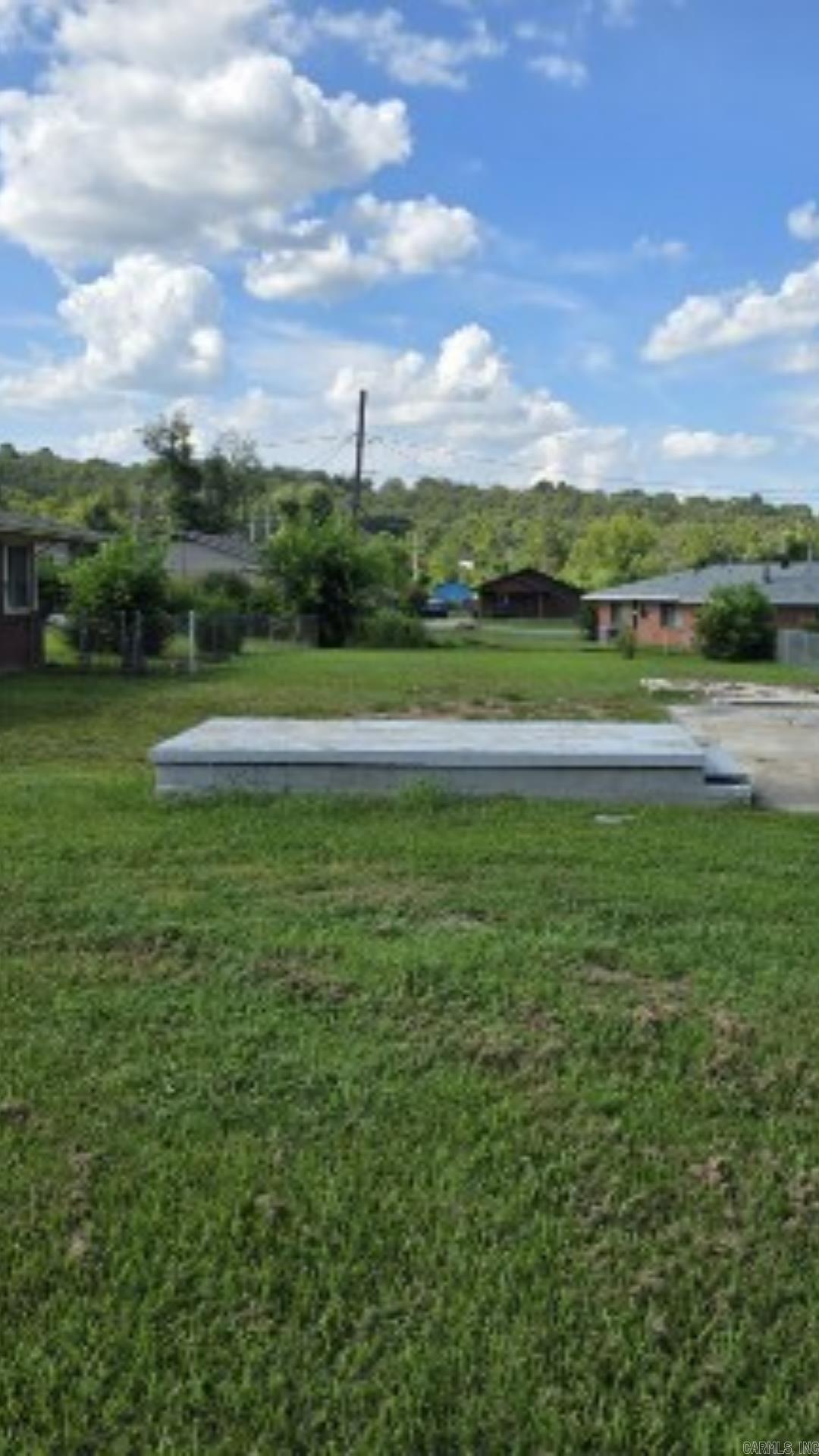 207 W Military Drive