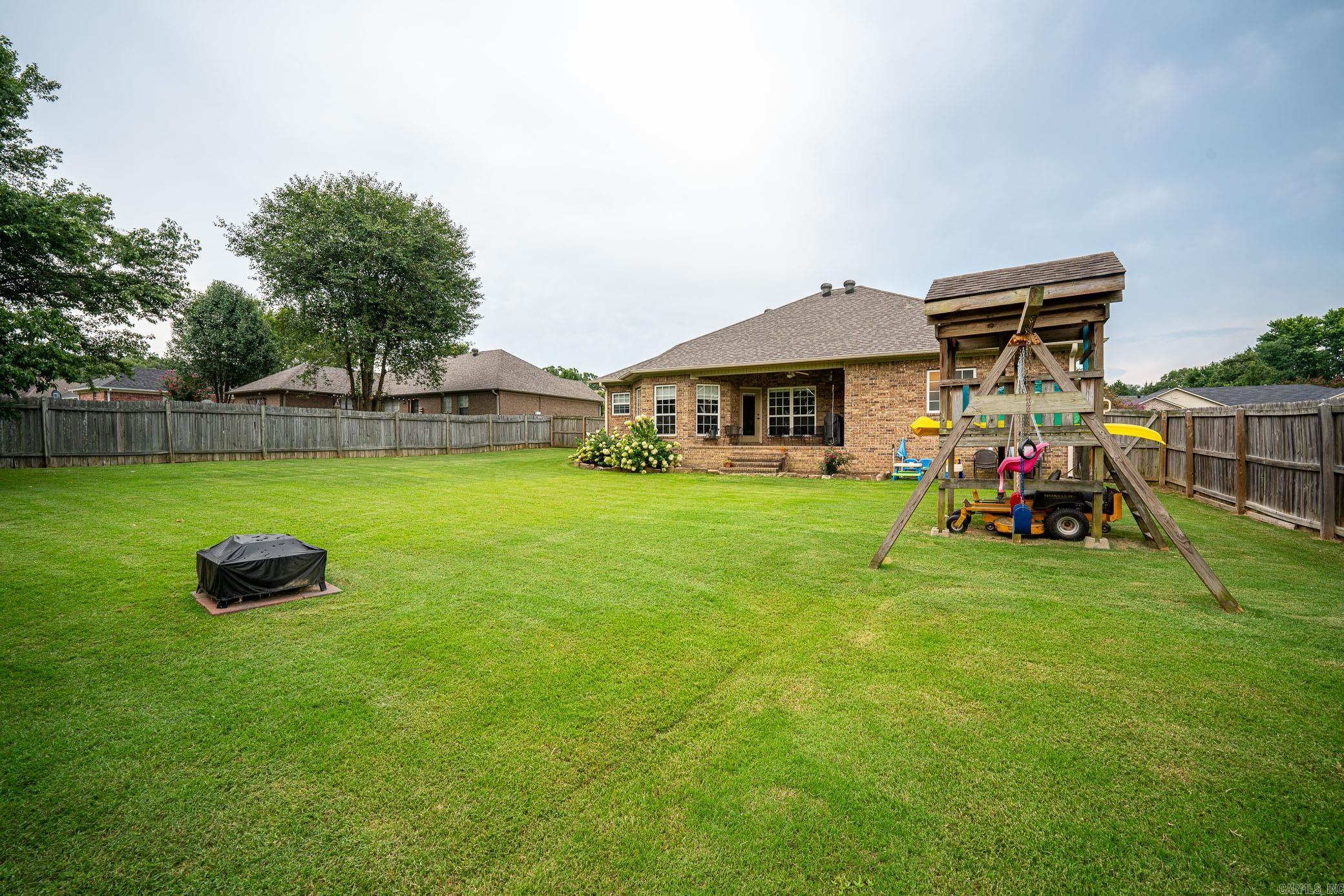 18 Breckenridge Drive