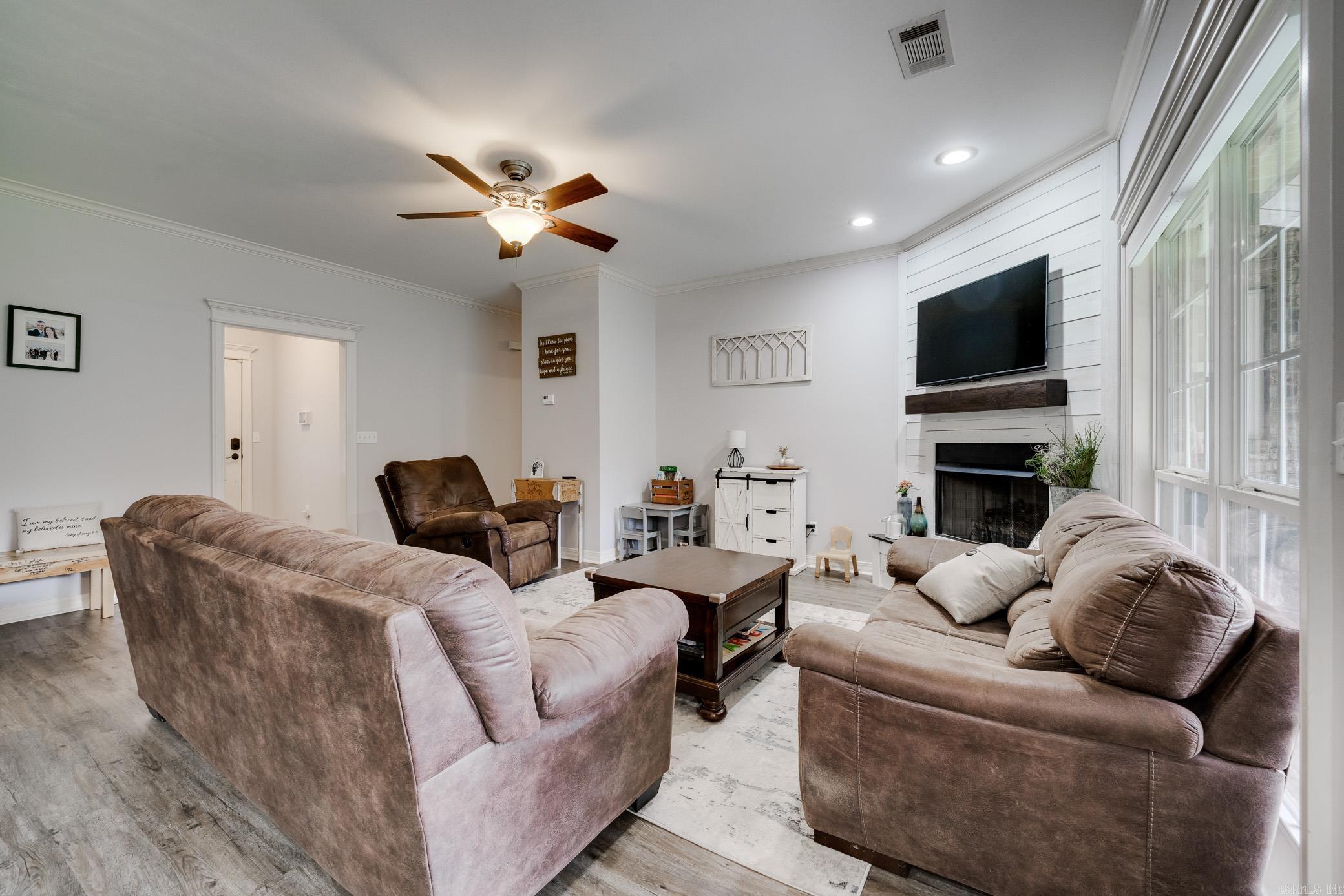 18 Breckenridge Drive