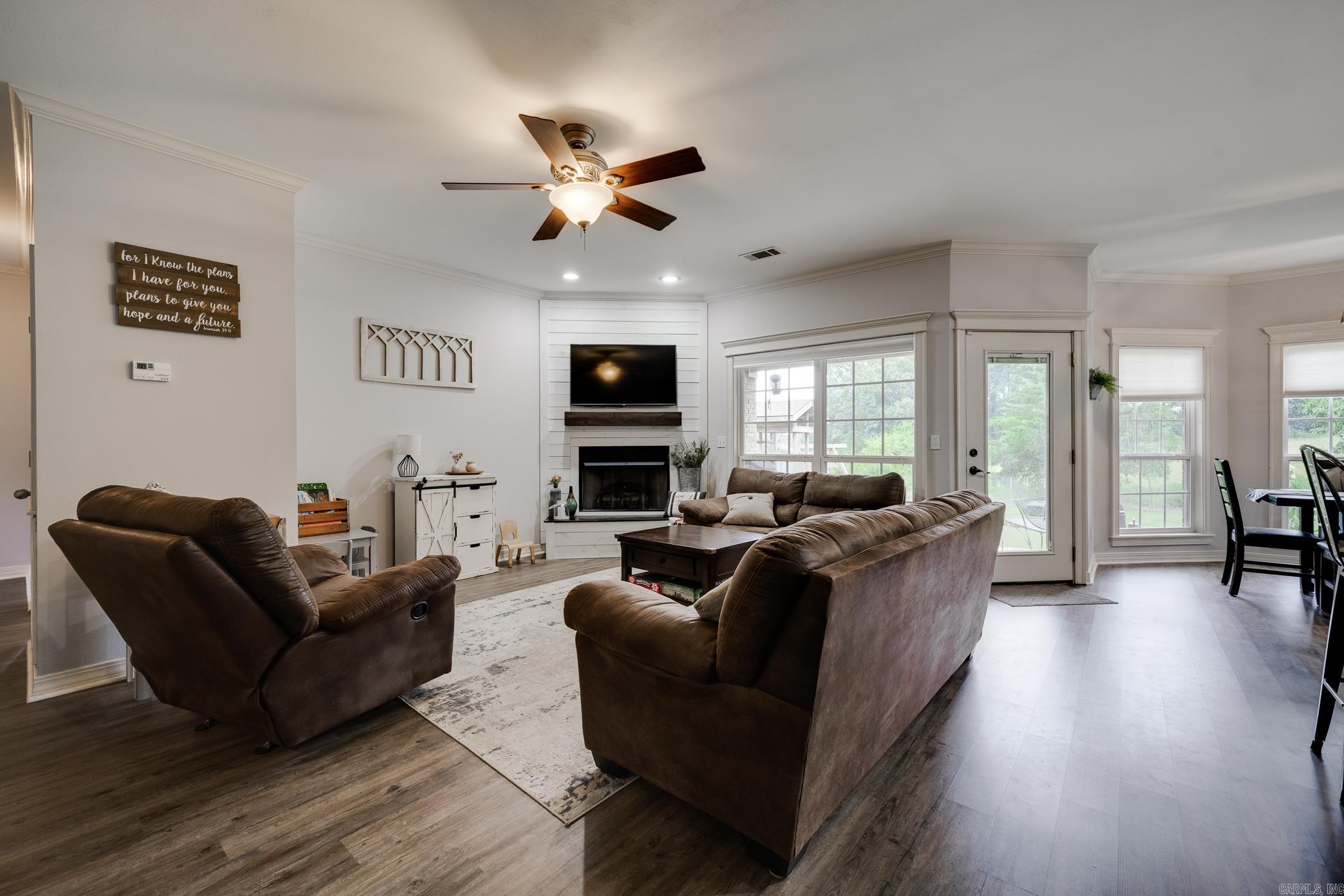 18 Breckenridge Drive