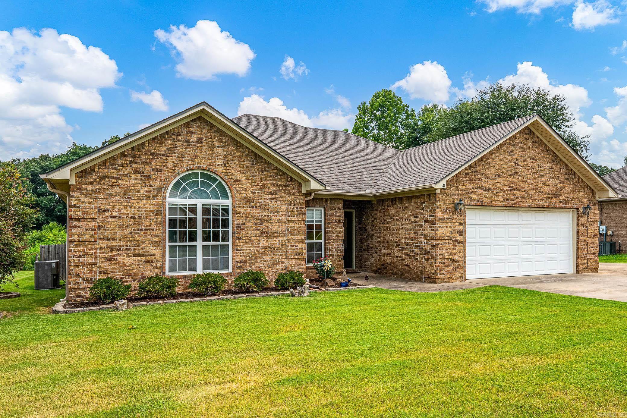 18 Breckenridge Drive