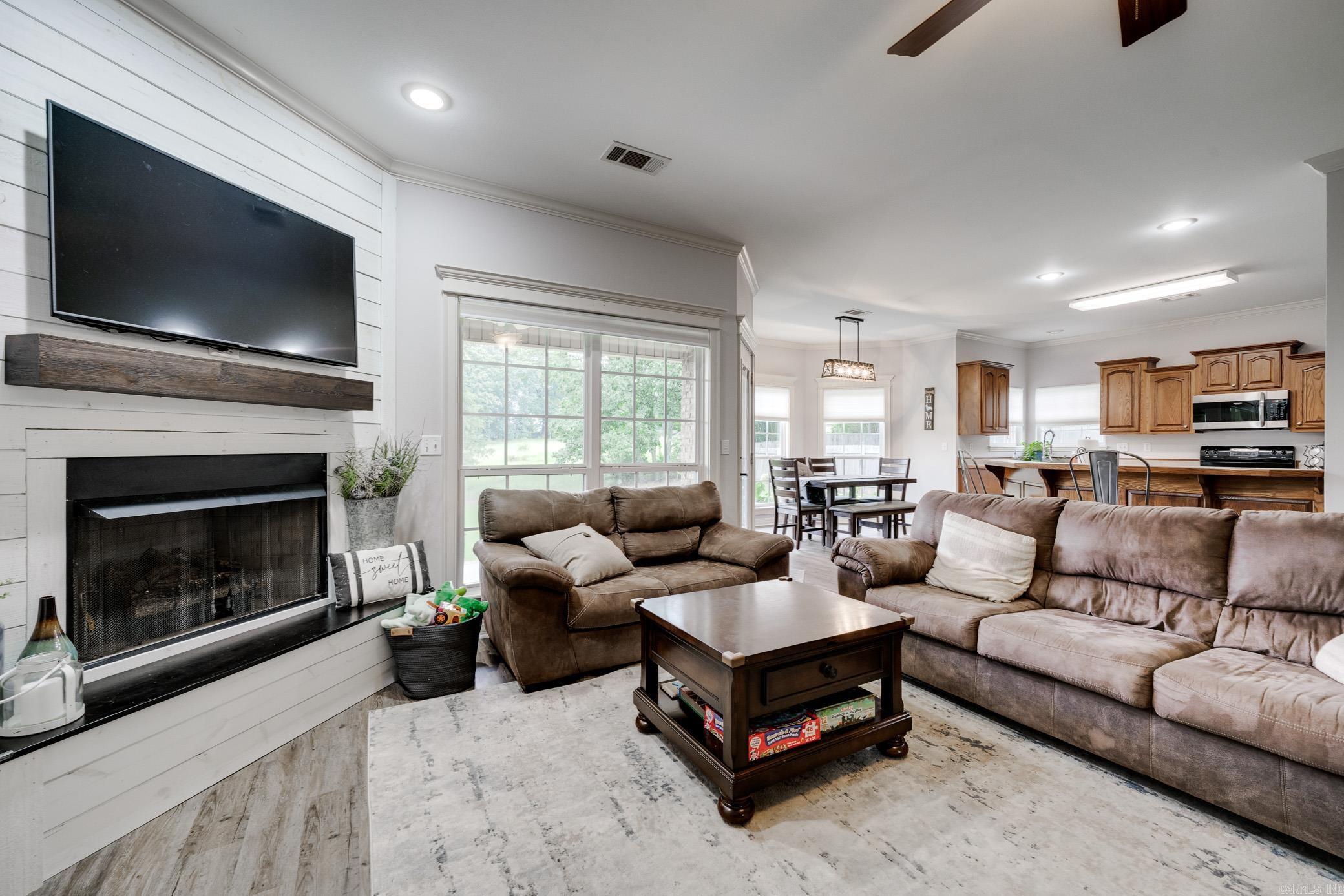 18 Breckenridge Drive