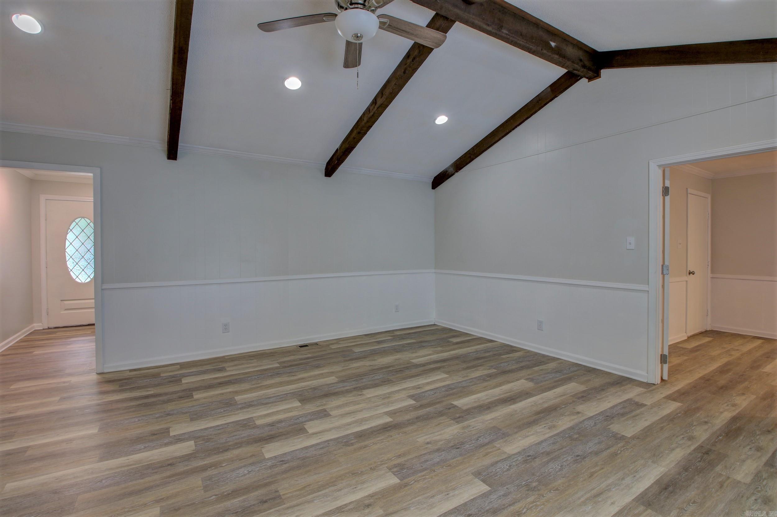 44 Jackson Oaks Drive