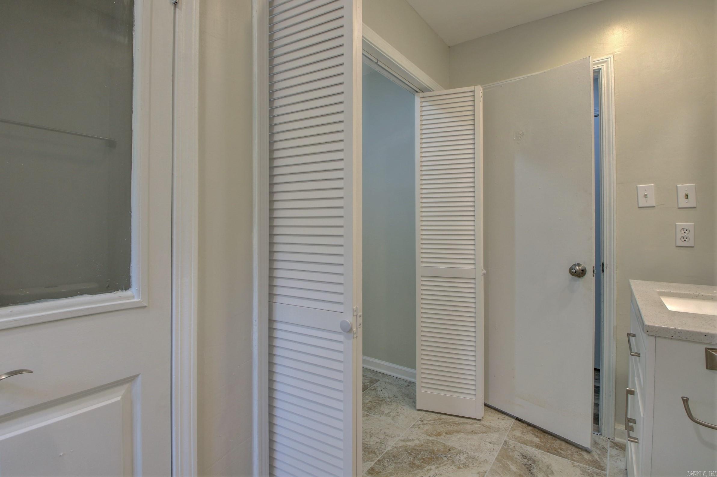 44 Jackson Oaks Drive