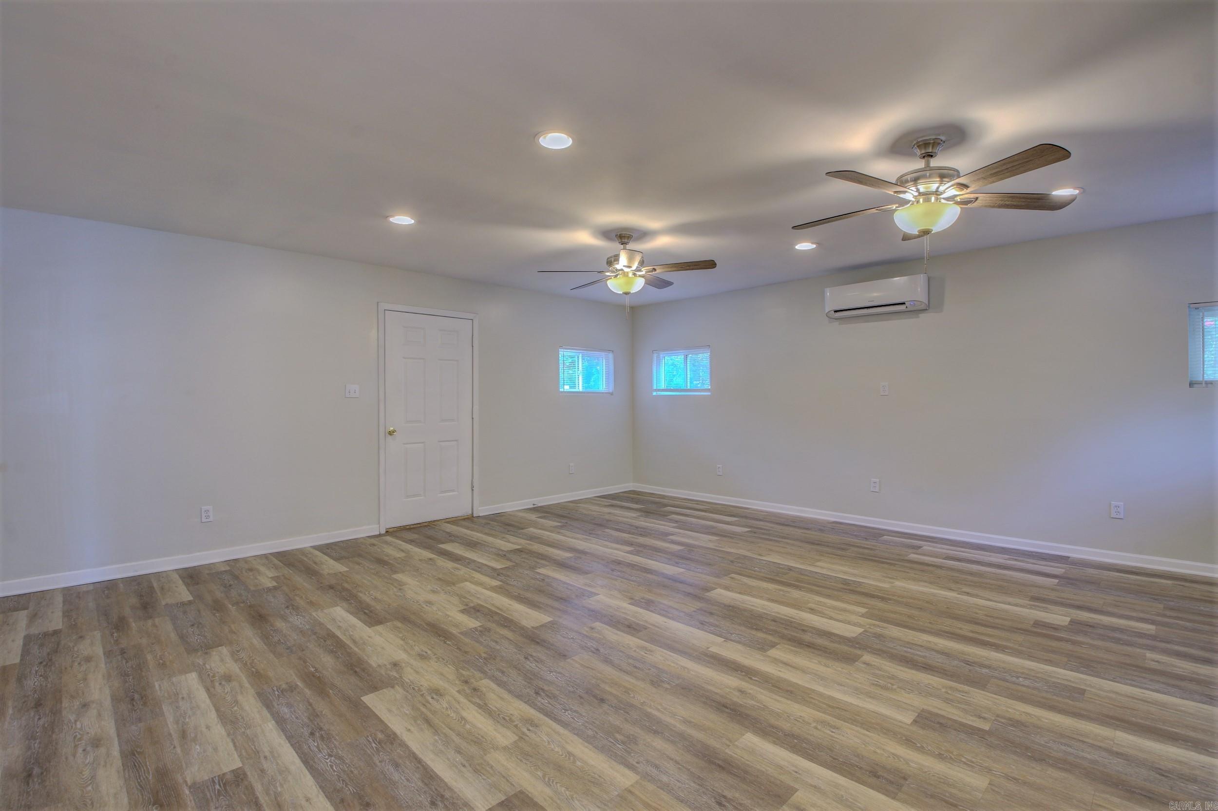 44 Jackson Oaks Drive
