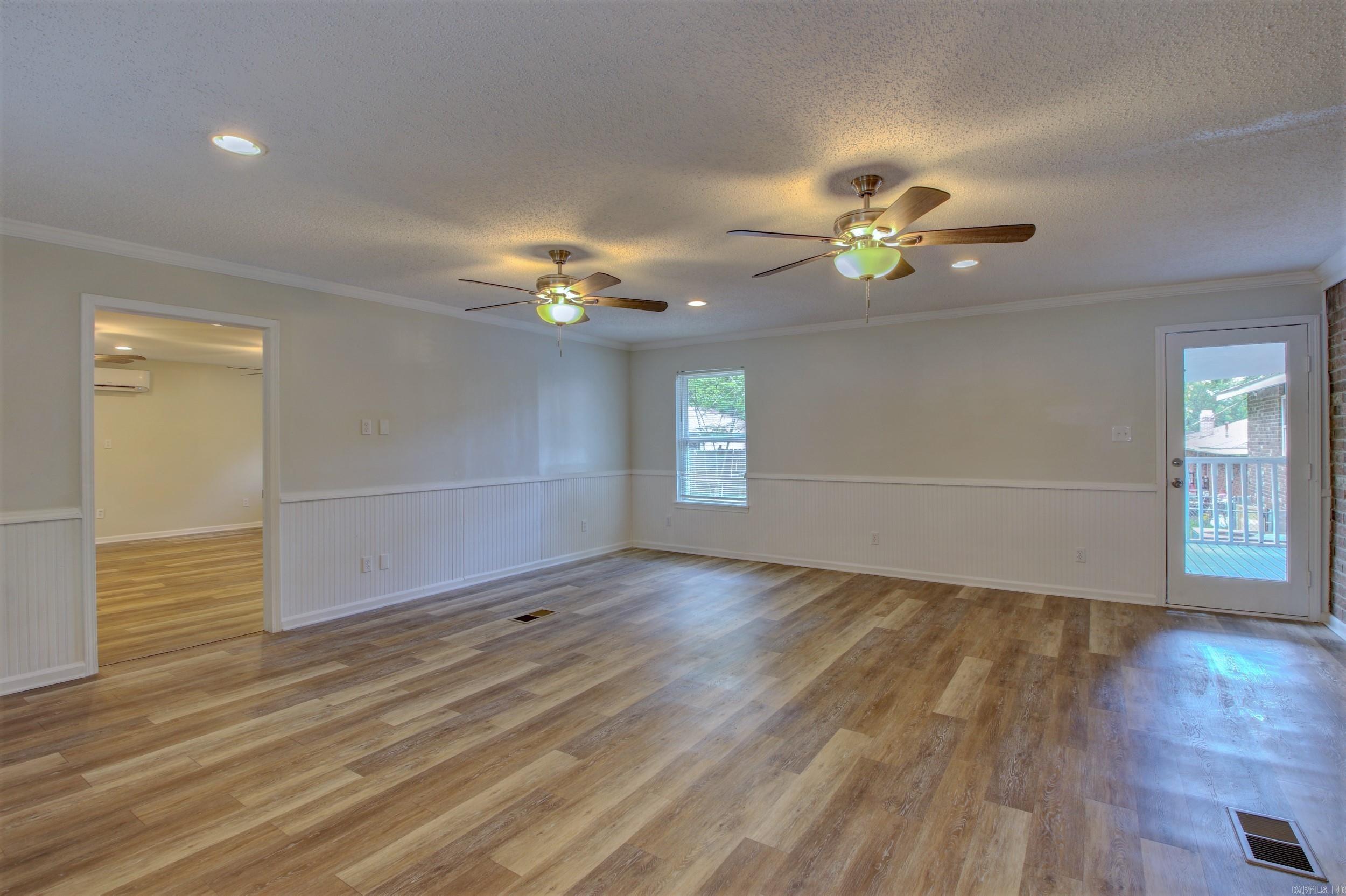 44 Jackson Oaks Drive