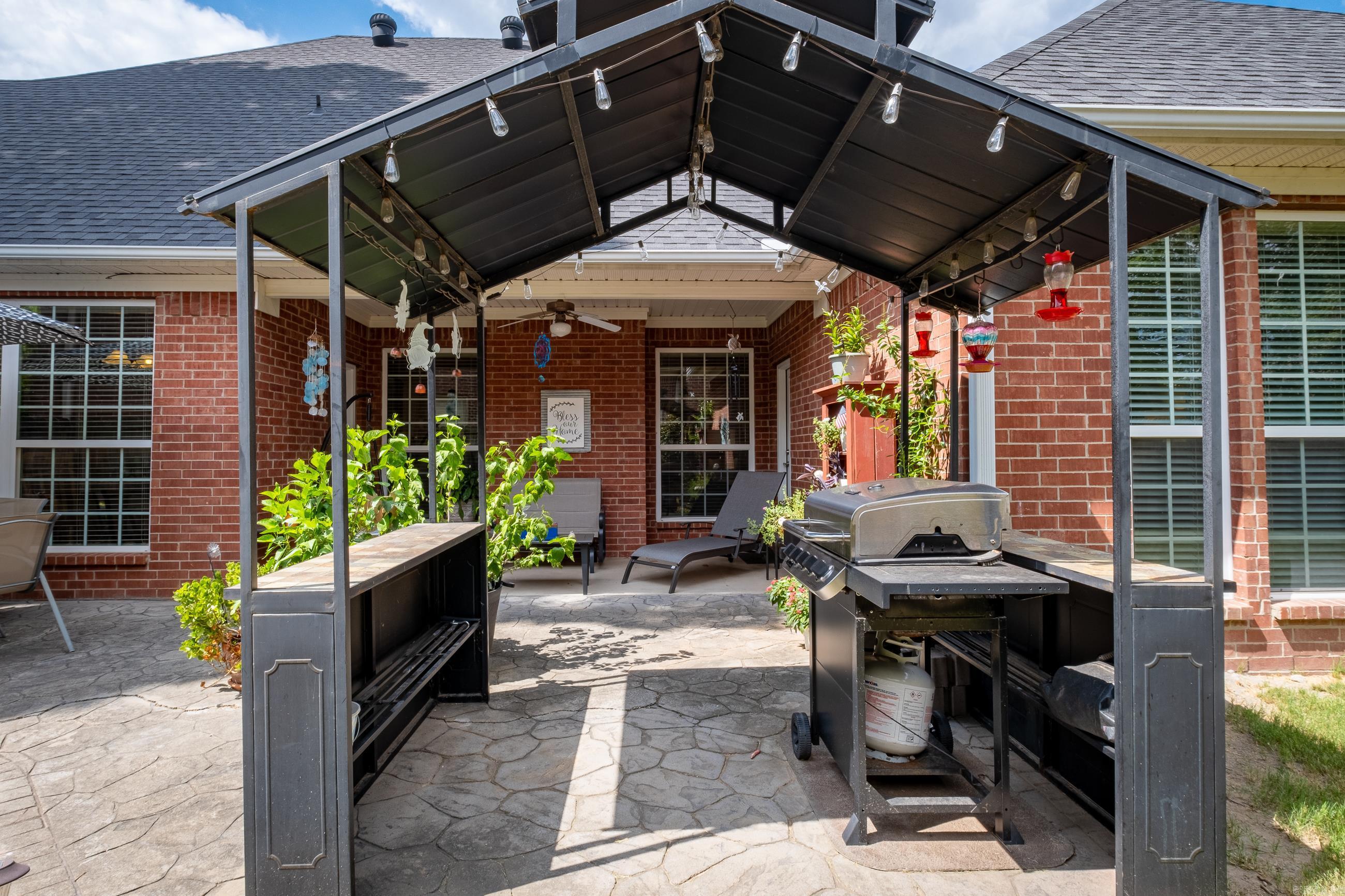 143 Valley Drive