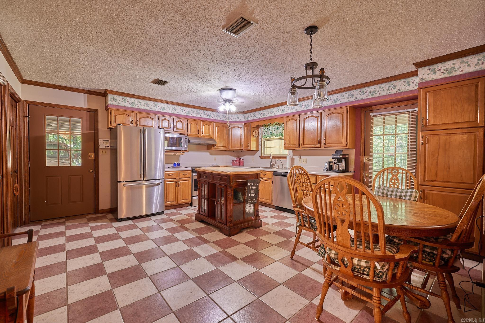 7311 Springdale Road