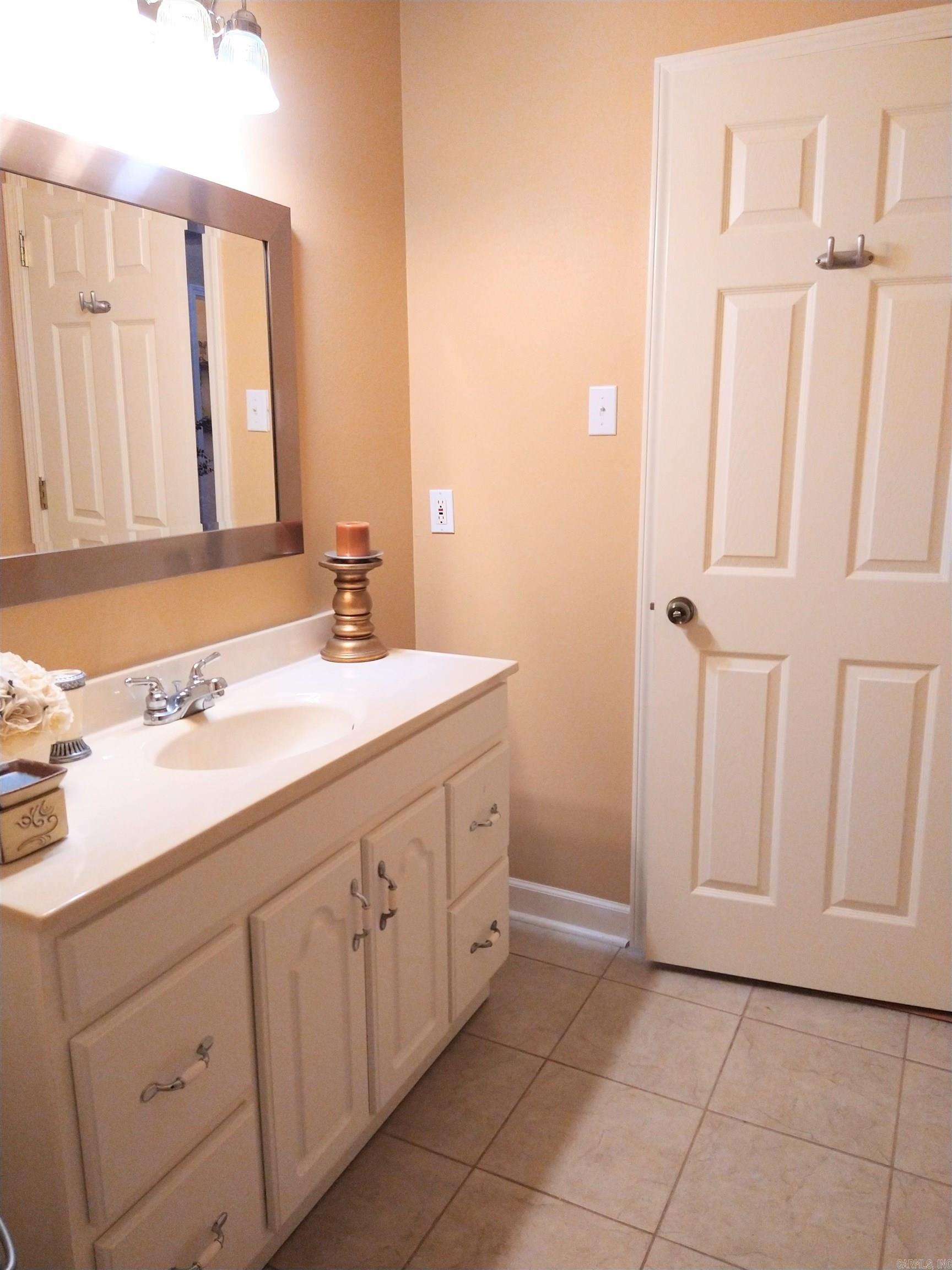 10017 Rimstone Drive