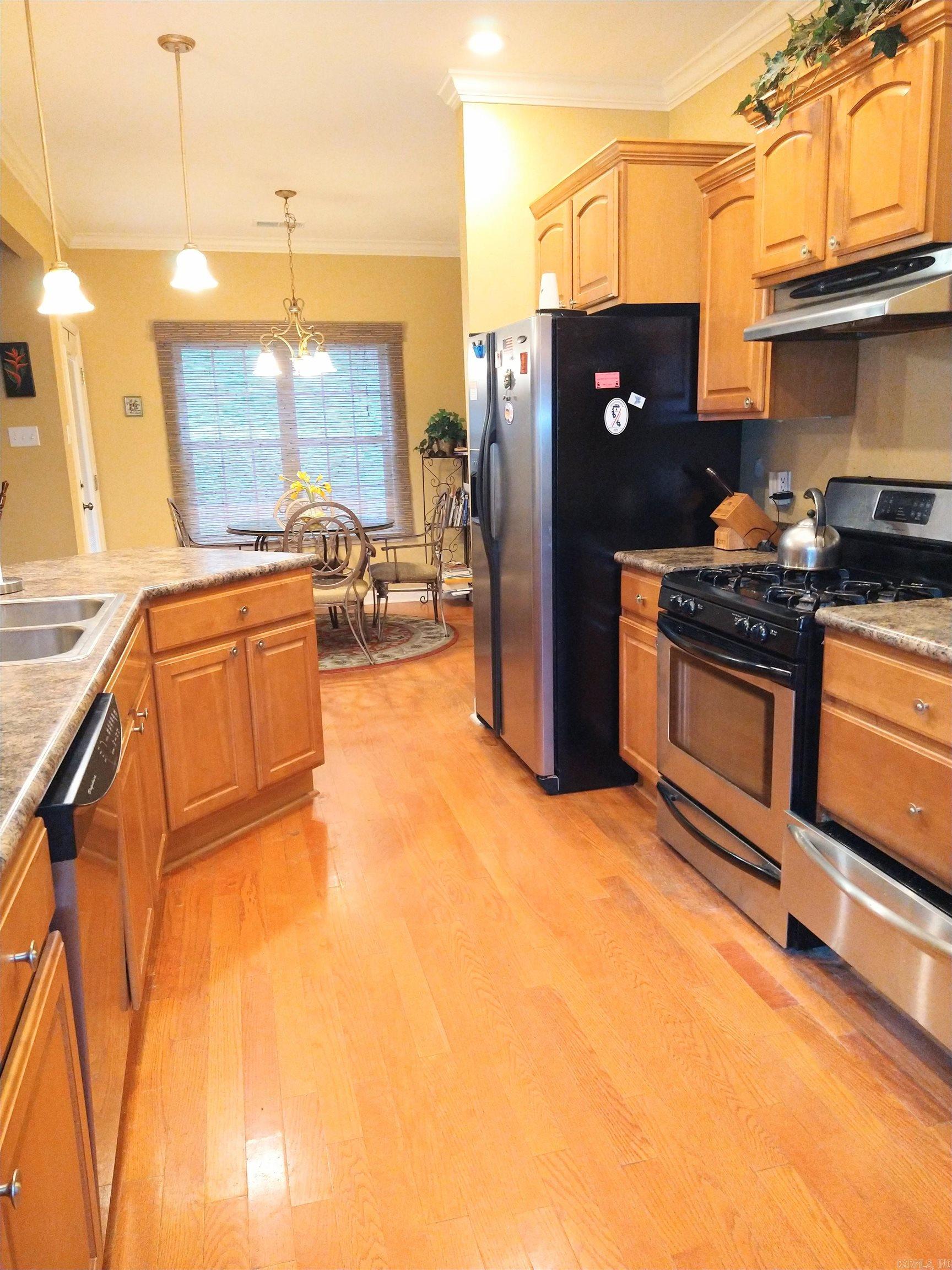 10017 Rimstone Drive