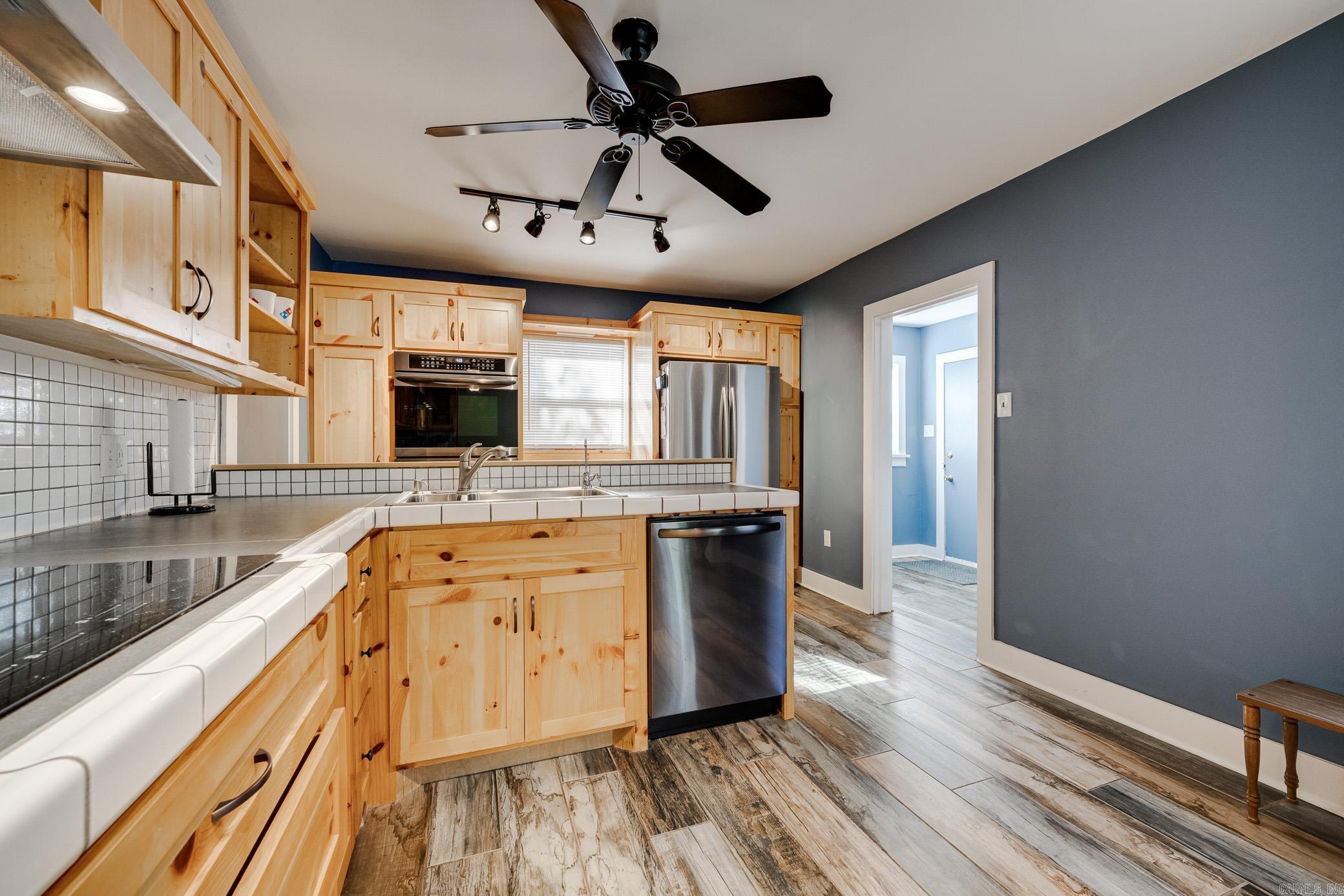 135 Grandview Heights