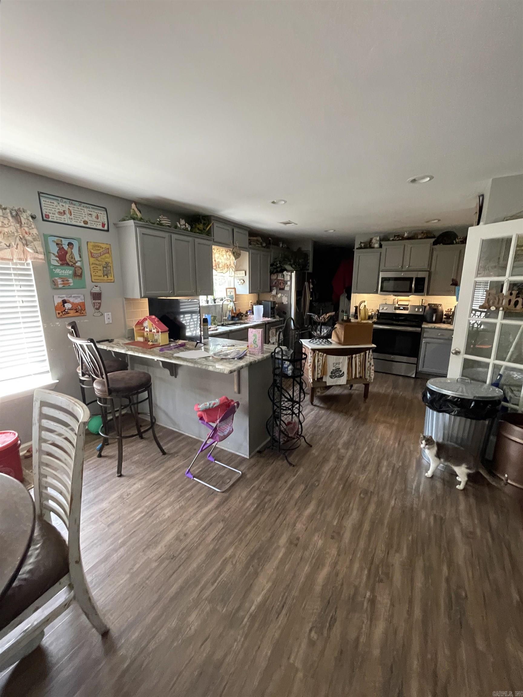 7125 Detonti Road