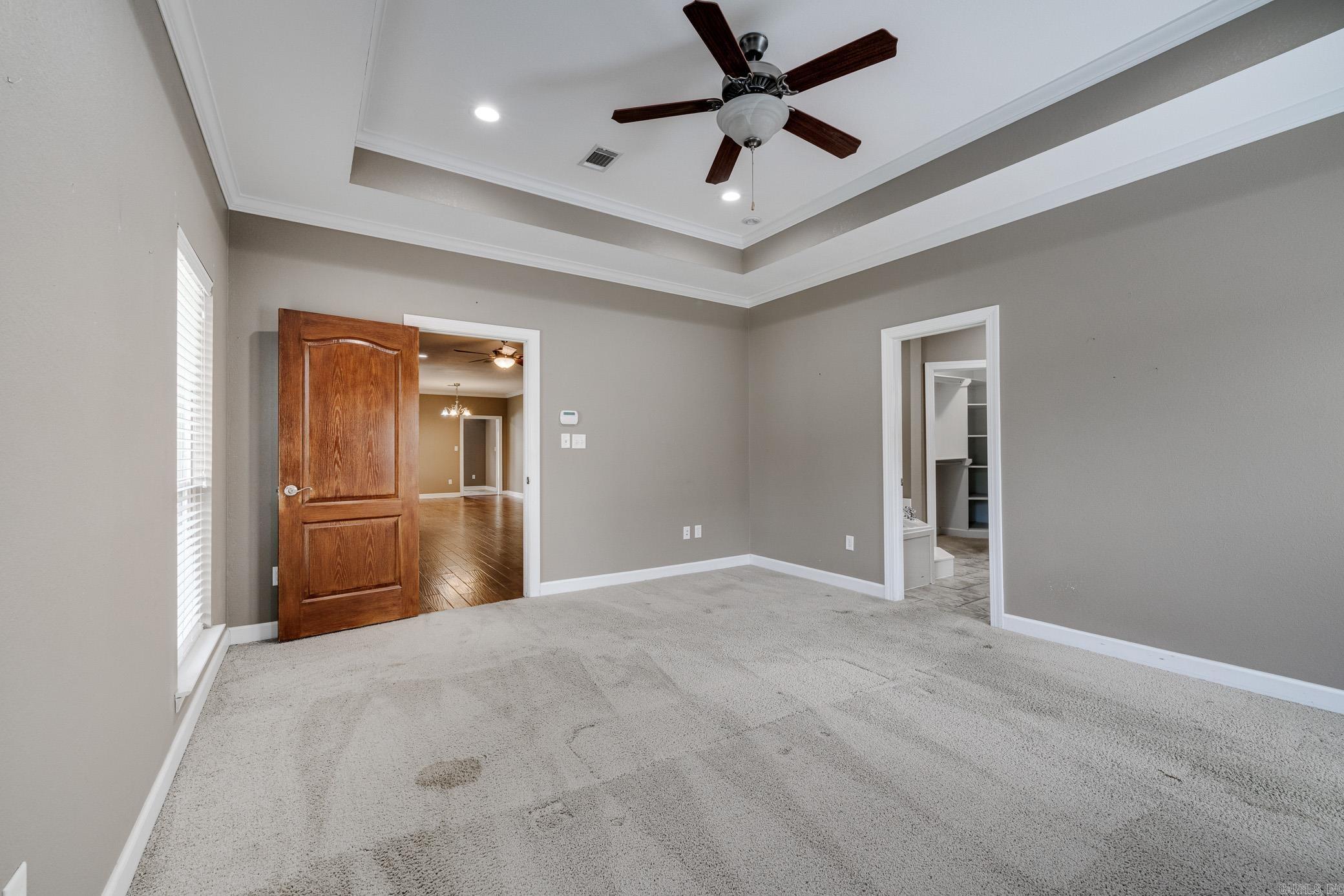 6 Cooper Lane