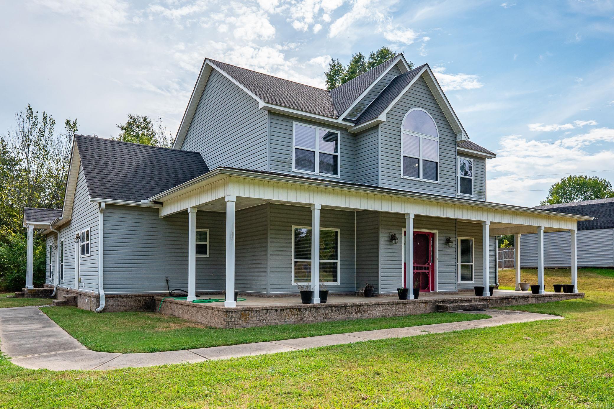 6 Cooper Lane