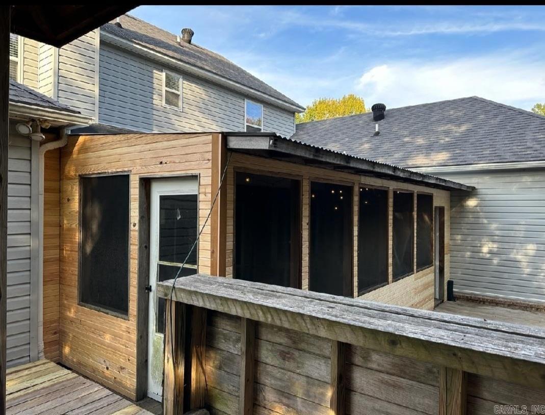 6 Cooper Lane