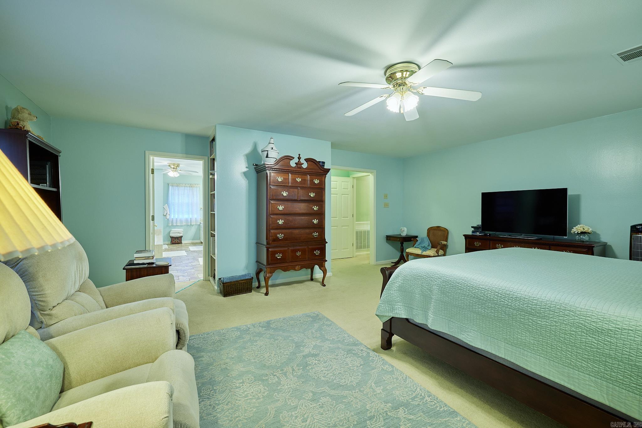 312 Summerfield Drive