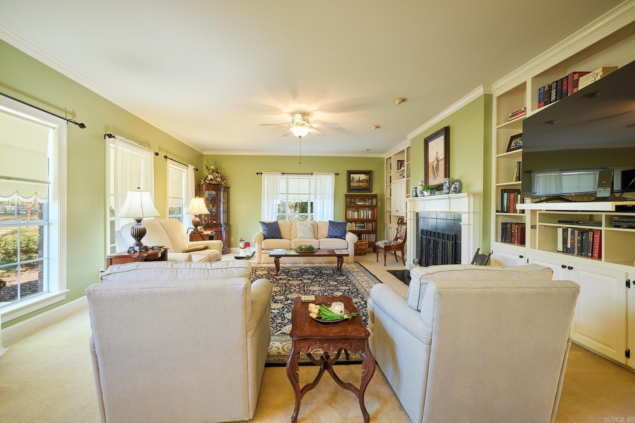 312 Summerfield Drive