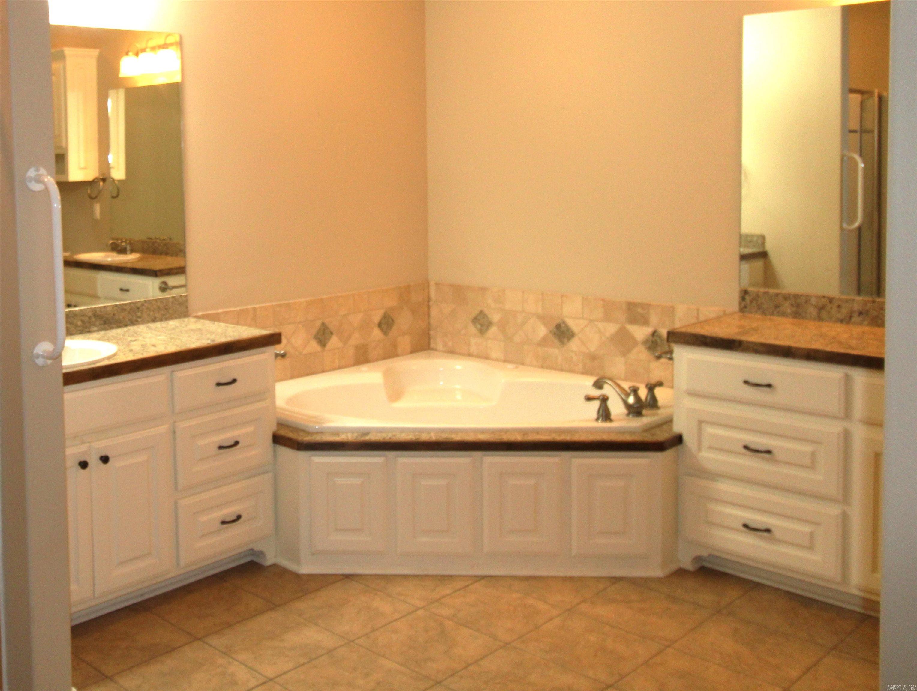 3081 Mt. McGregor Drive