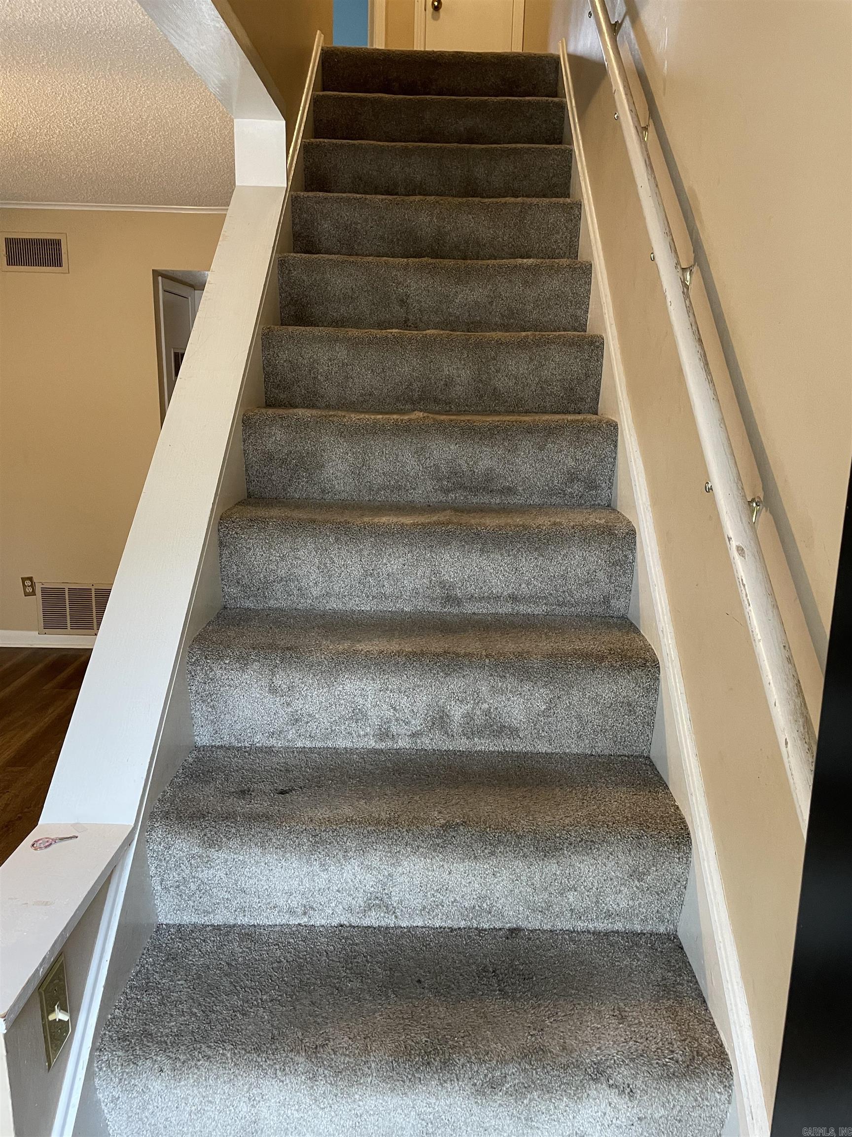 601 Brookside Drive Unit: 9