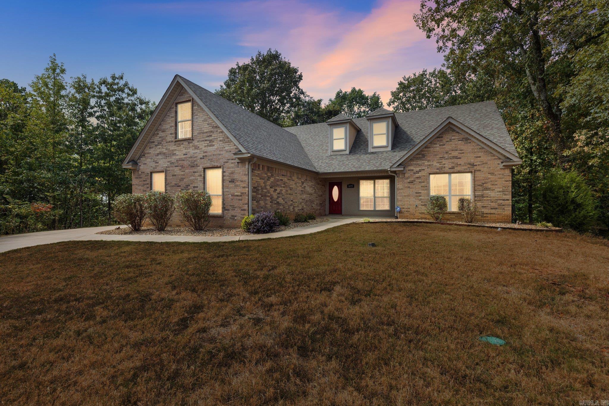 1079 Mountain Side Cove