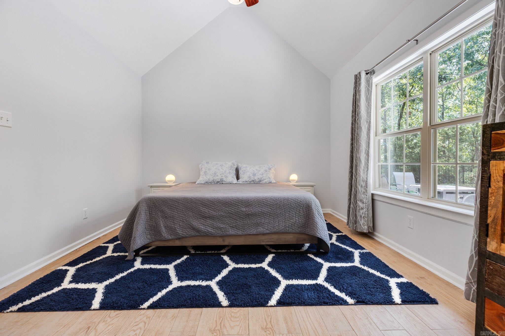 1079 Mountain Side Cove