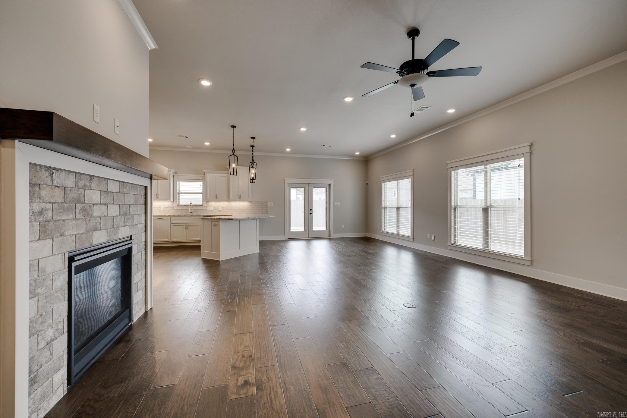 2635 Lilac Drive