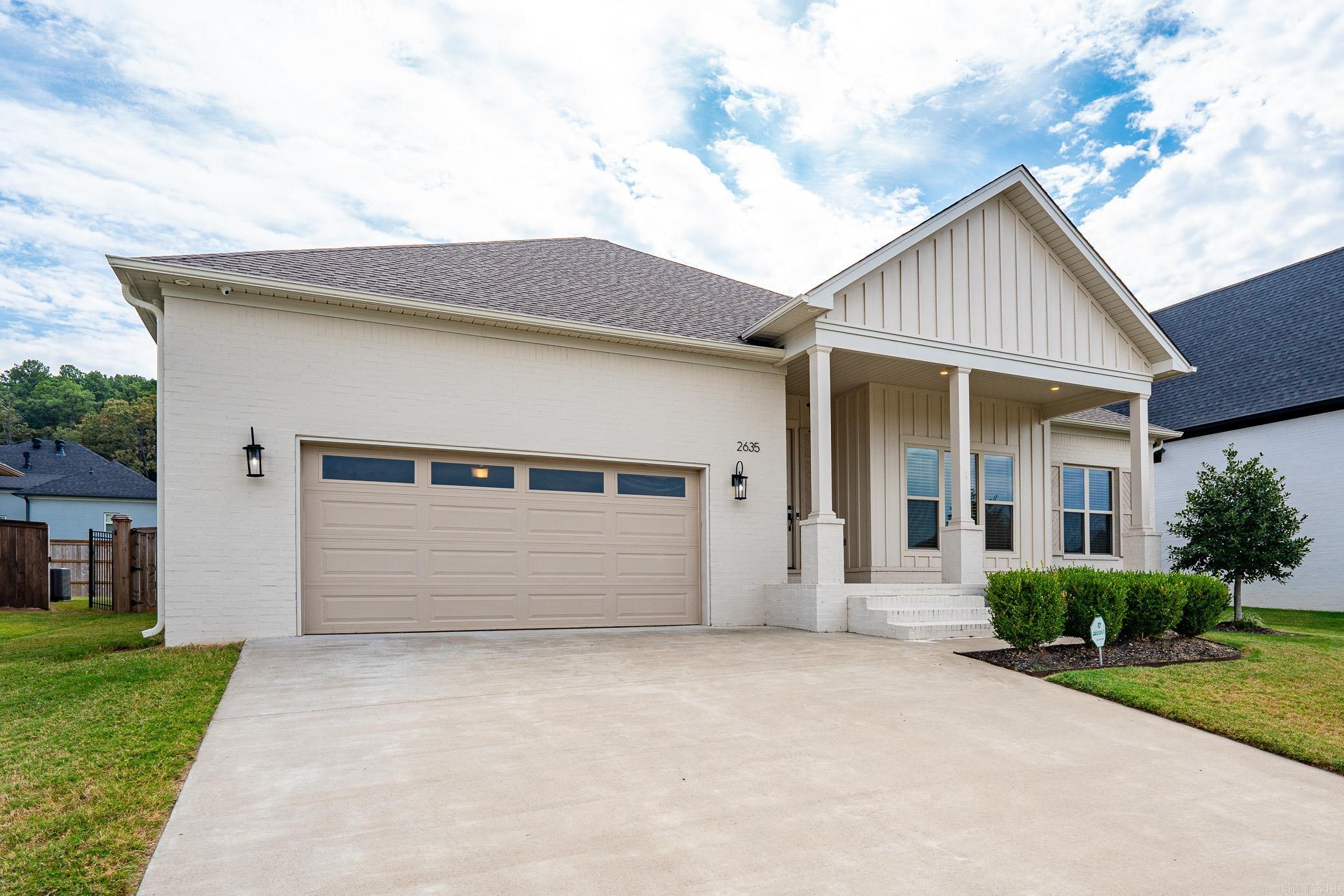 2635 Lilac Drive